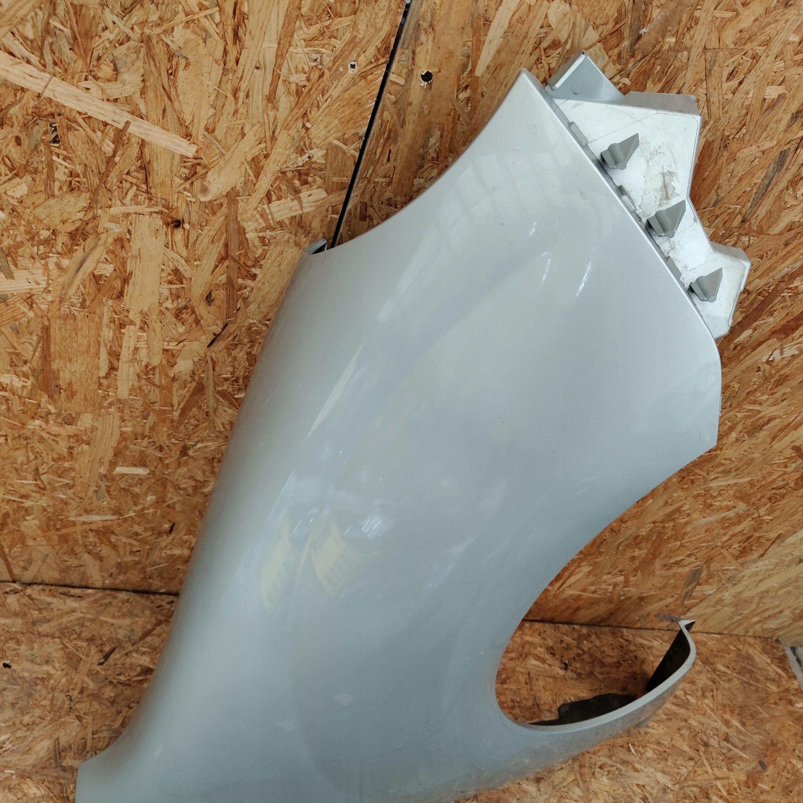 fender front front right RENAULT KANGOO II III