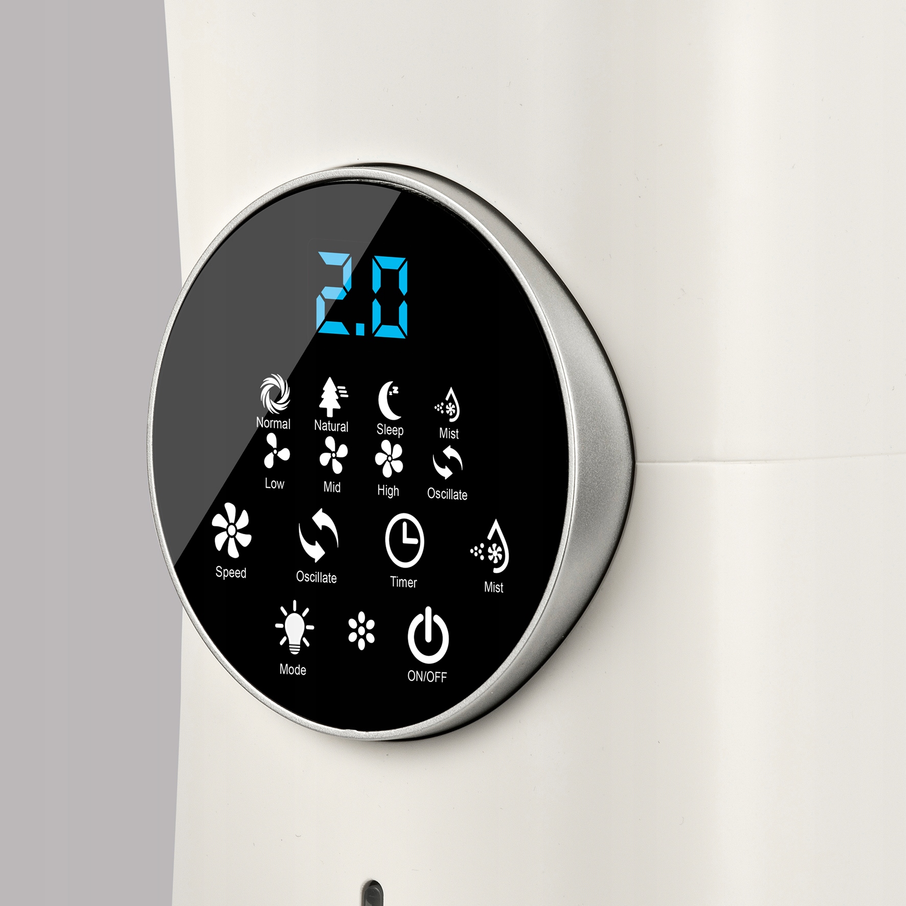 WENTYLATOR PODŁOGOWY Z BRYZĄ WIATRAK STOJĄCY G50053 TIMER PILOT 40CM Kolor dominujący biały