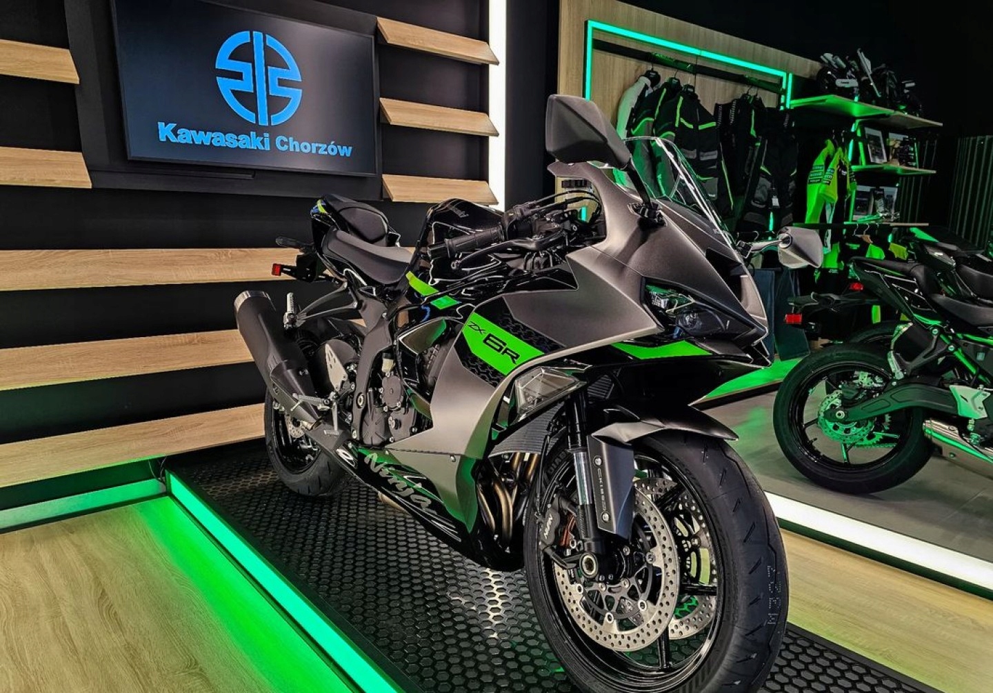 Kawasaki Ninja ZX-6R 636 2026 Kawasaki MOTO Chorzow Benzyna