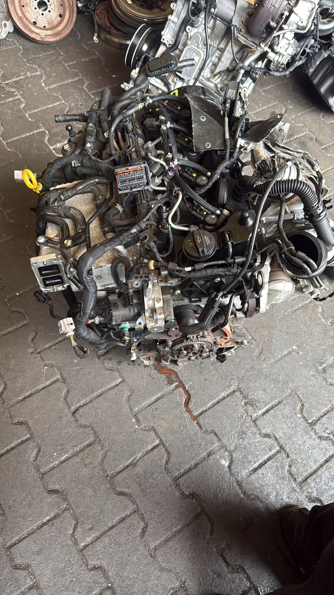 engine complete AUDI SKODA 1,6 TDI DDY