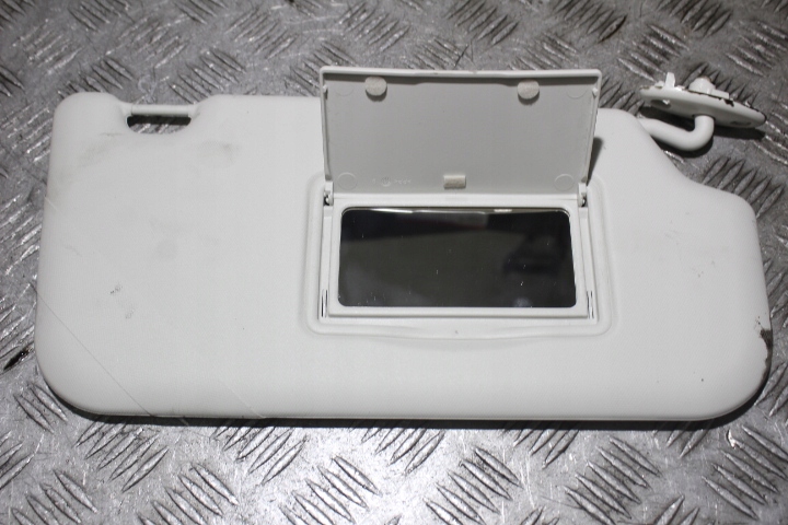 OSŁONA PRZECIWSŁONECZNA PRAWA FORD FOCUS III MK3