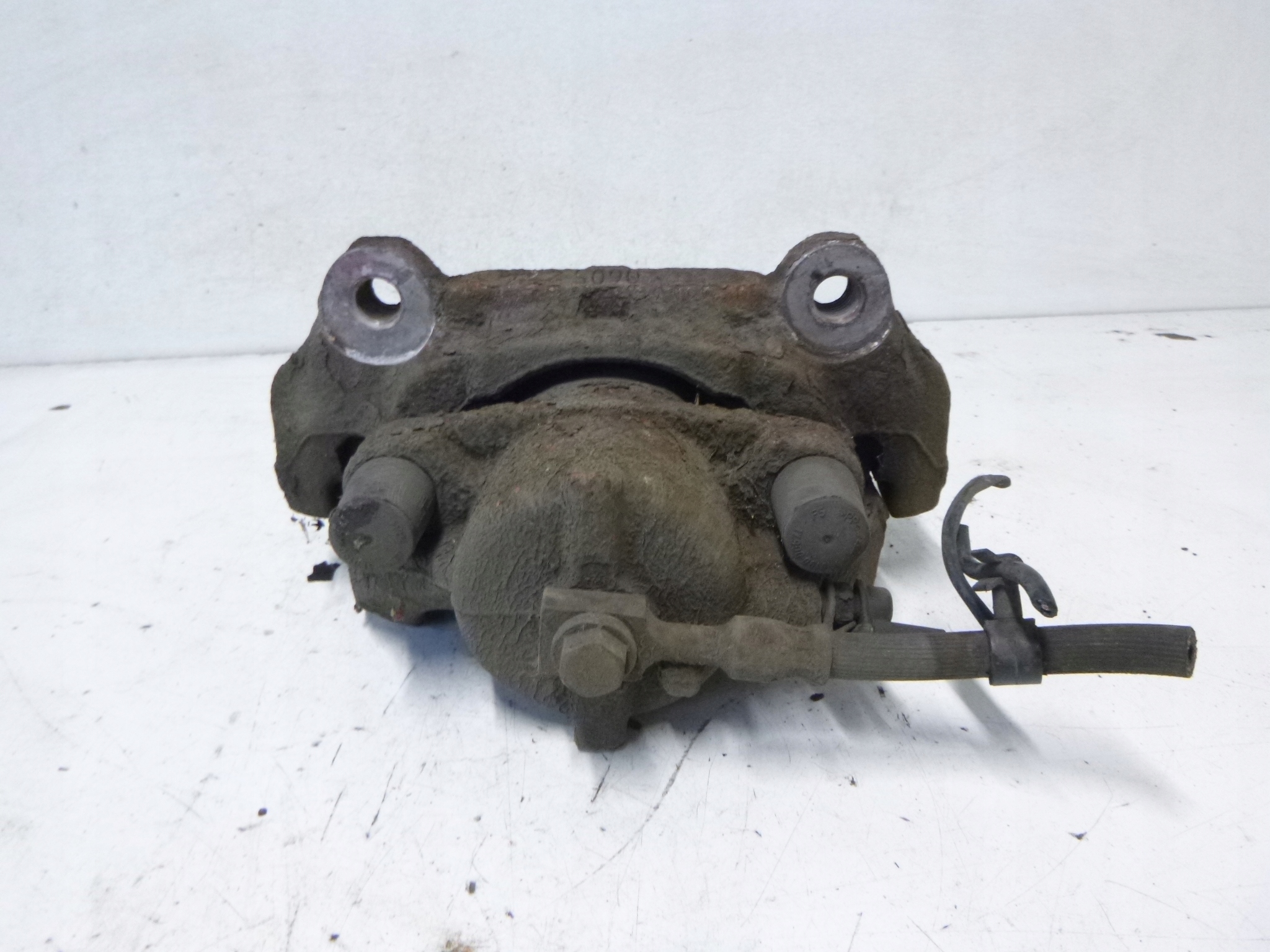 caliper brake front Opel Vectra 2.2 2004