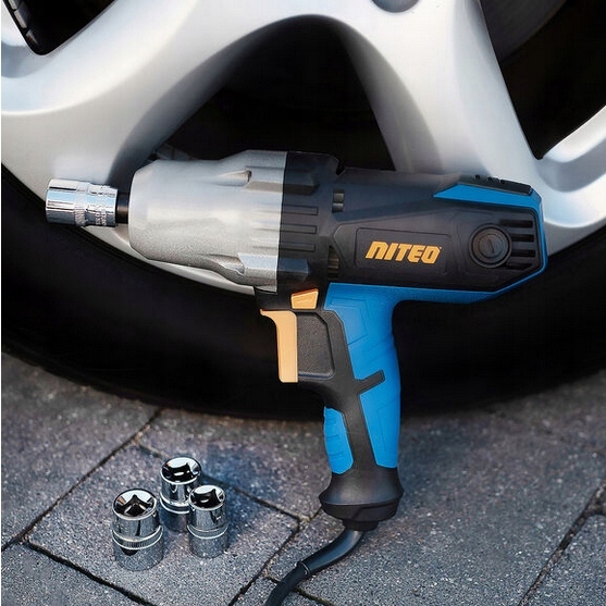 Klucz udarowy Niteo Tools 450 W 330 Nm + nasadki Rozmiar trzpienia 1/2''