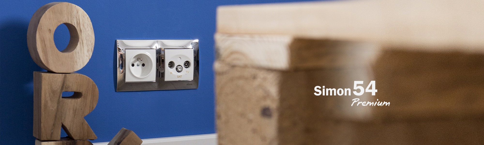 SIMON 54 PRZYCISK ŚWIATŁO PODŚWIETLENIE ANTRACYT Kod producenta DS1AL.01/48