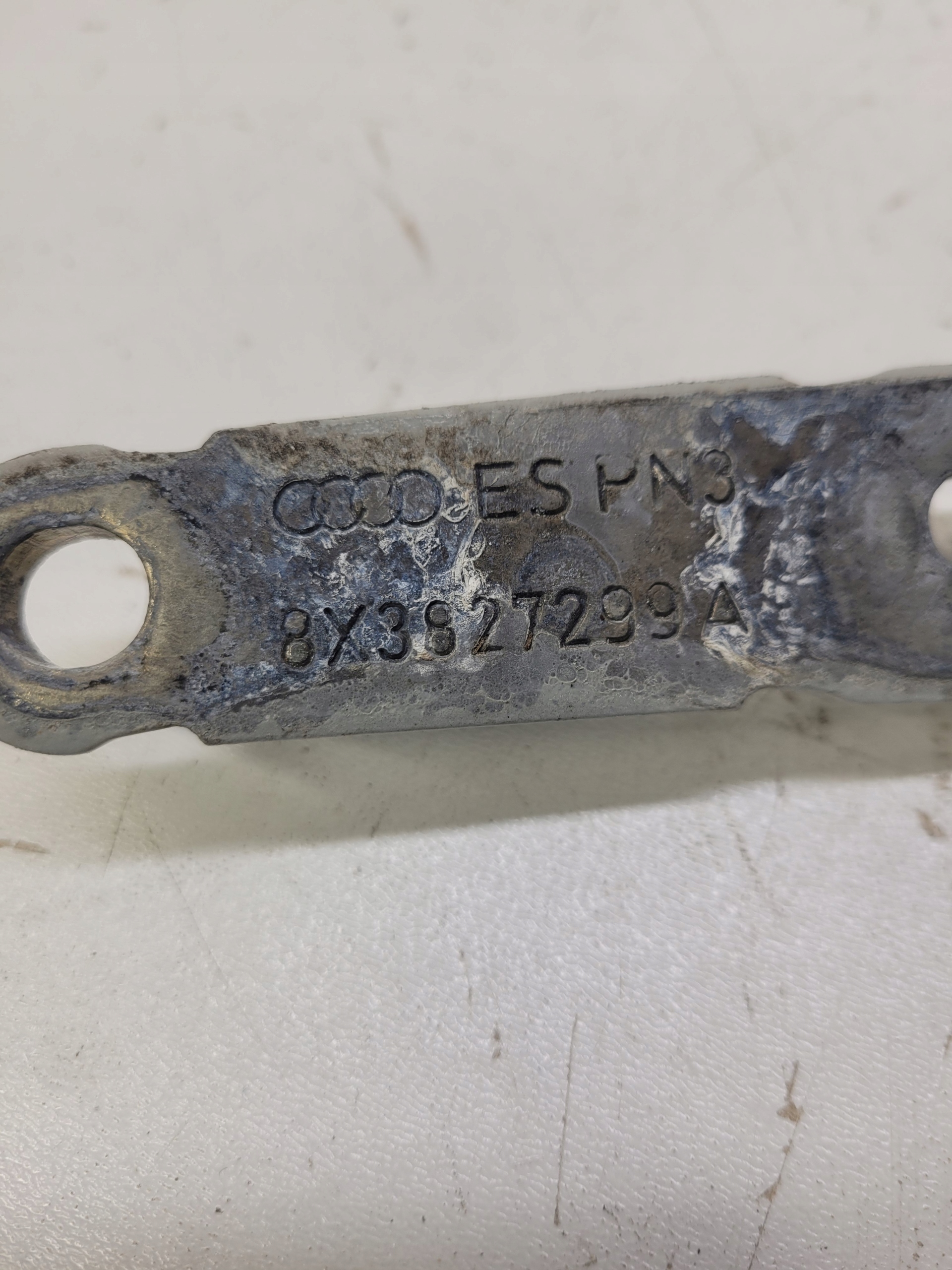 hinge bonnet left rear part AUDI A1 8X 8X3827299A