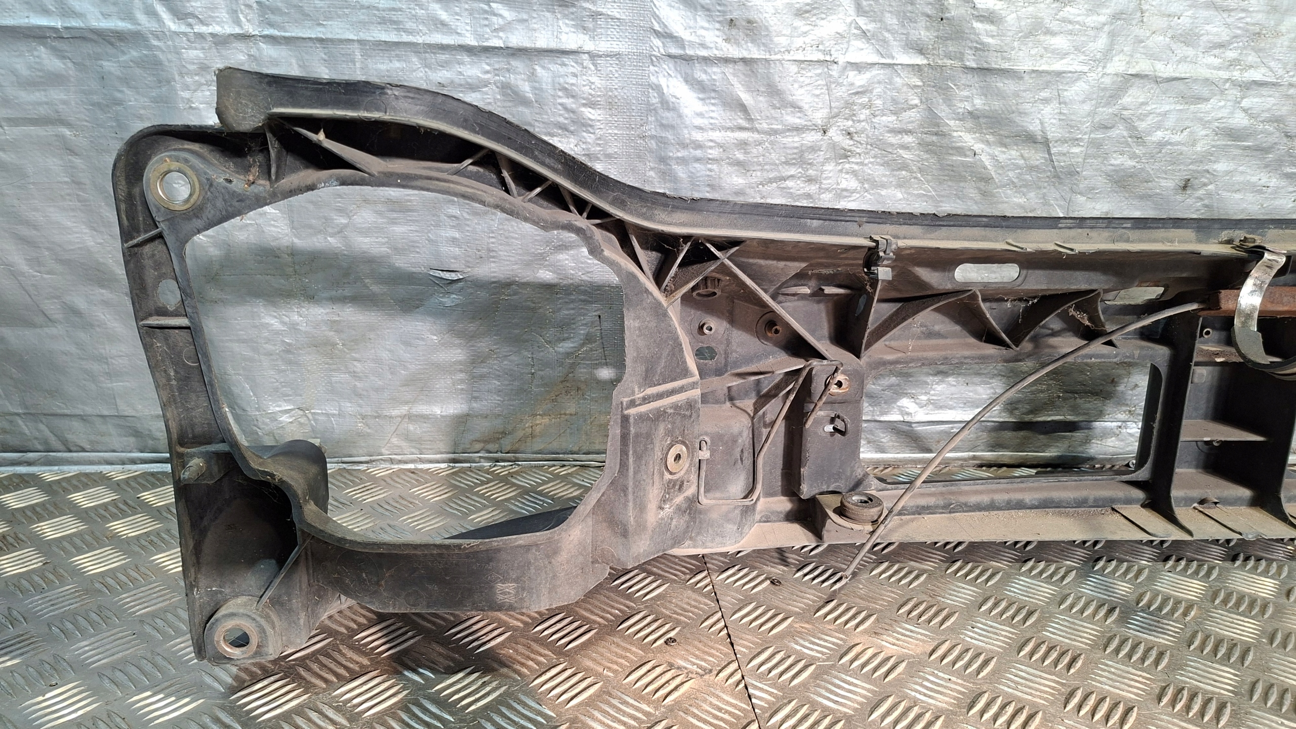 support panel for radiators pillar OPEL VIVARO A