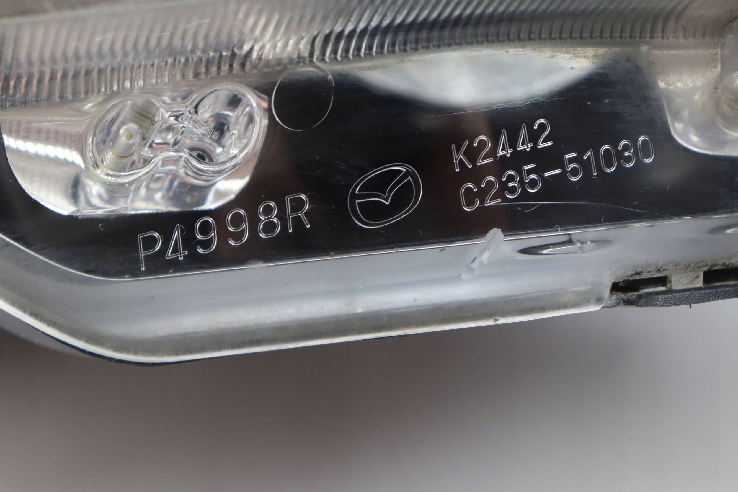MAZDA 5 and CR light front right front XENON EUROPA P5117R 149002A011A