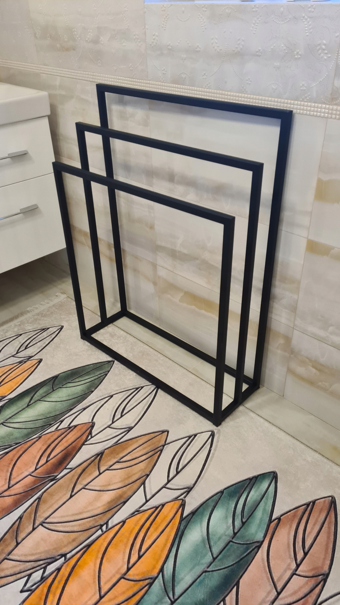 WIESZAK ŁAZIENKOWY STOJĄCY NA RĘCZNIKI LOFT Szerokość 70 mm