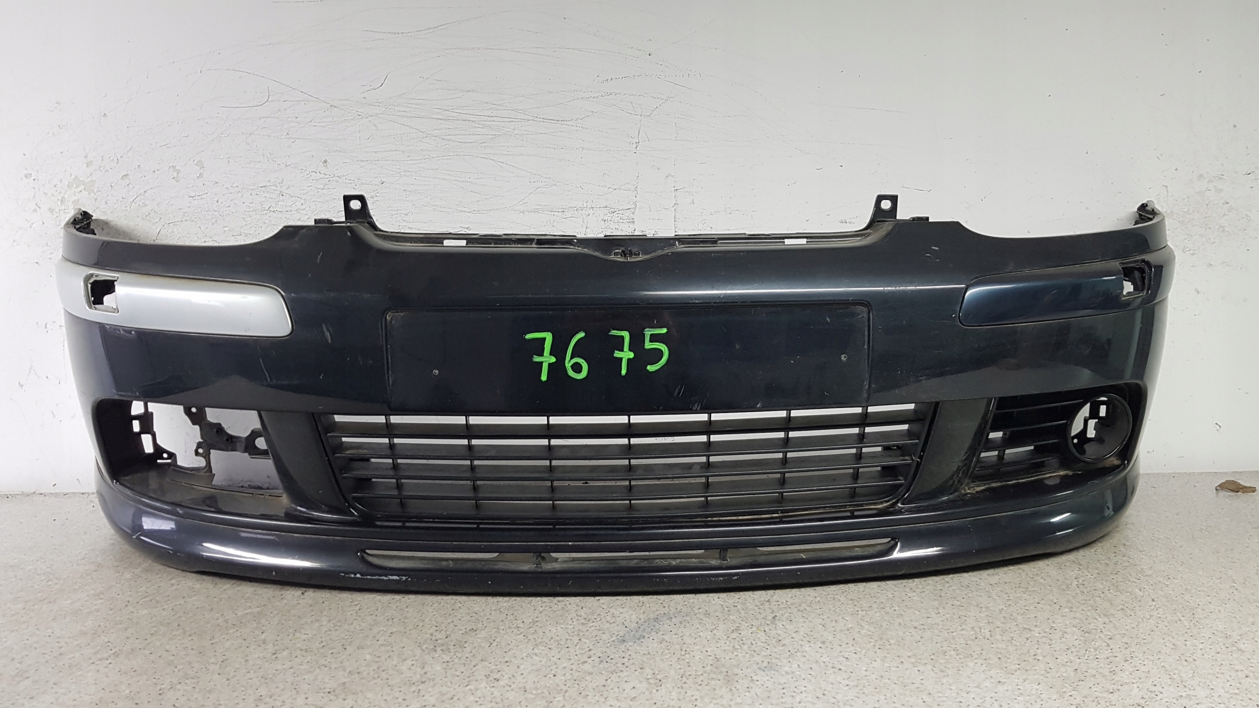 VW GOLF 5 V GT GTI bumper front 7675