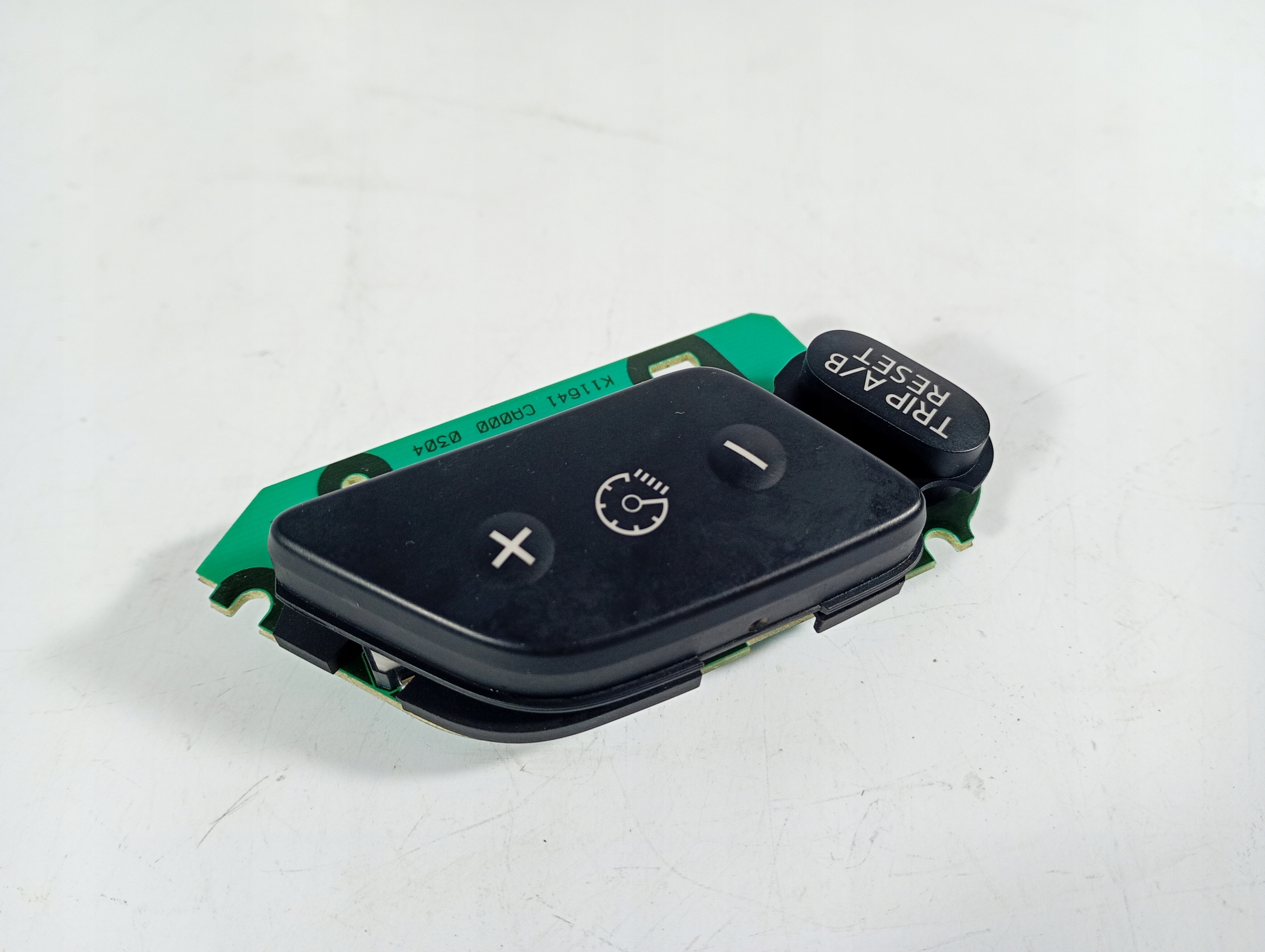 Nissan Murano Z50 02-08 switch switch TEMPOMATU OE K11641CA000