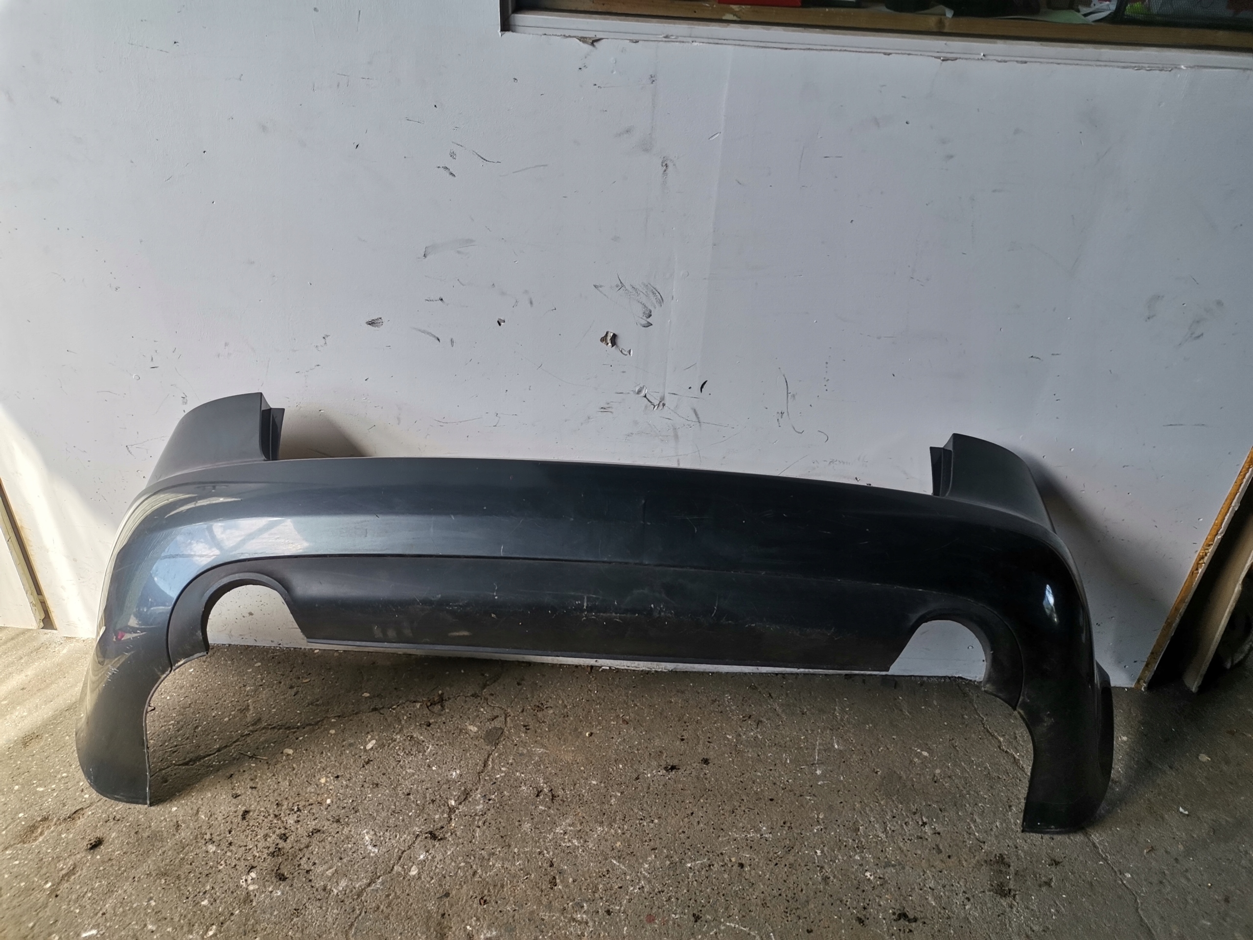 bumper rear part Audi A4 B7 Kombi Avant PDC 8E9807511J