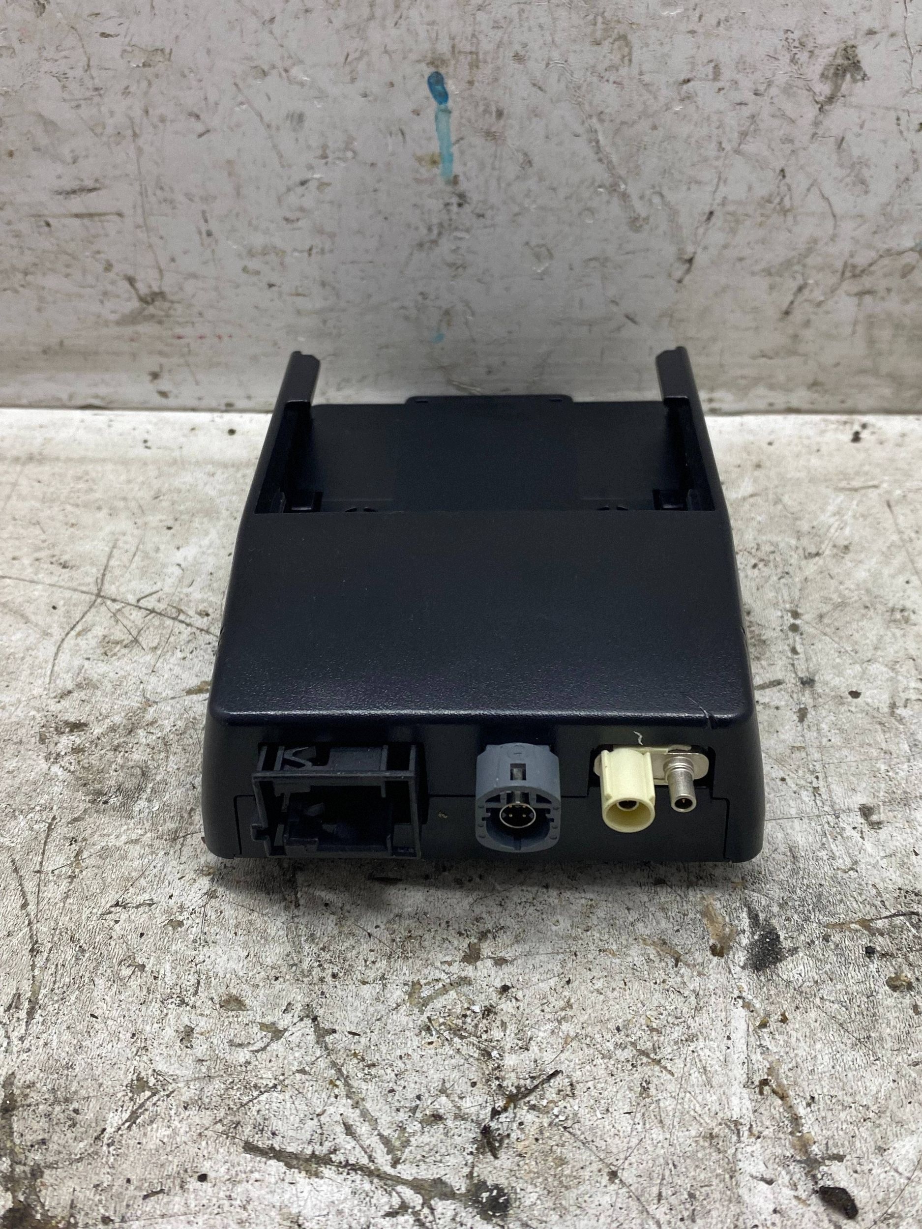module control unit navigation devices GPS MERCEDES B-KLASA W246 A1728100011