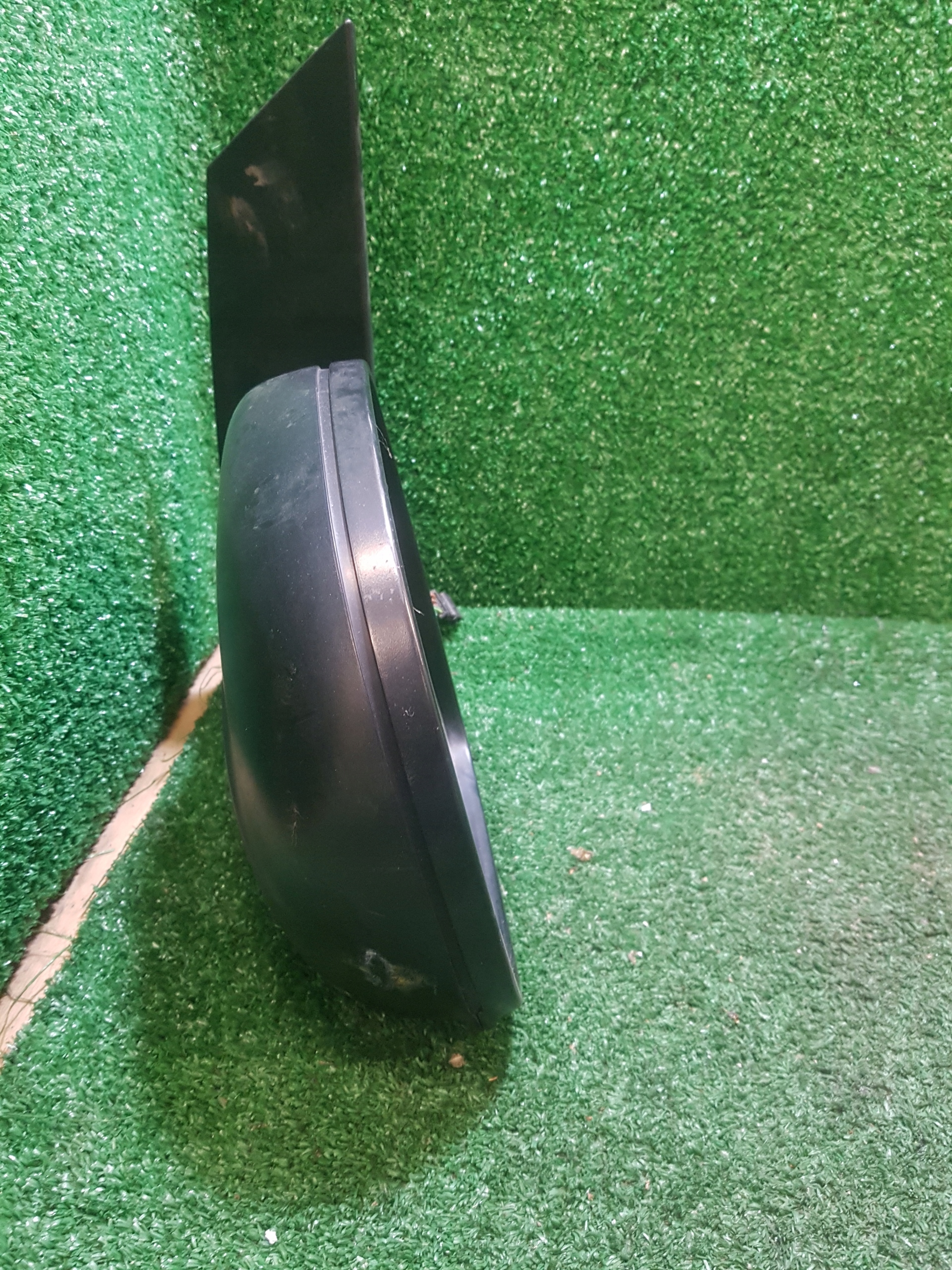 mirror left electrics MERCEDES-BENZ VITO W639 A6398100516