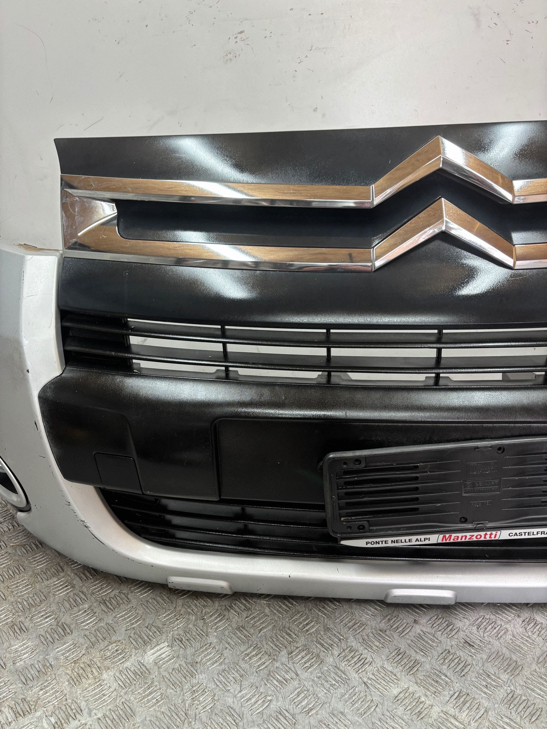 nárazník předek přední CITROEN BERLINGO 08