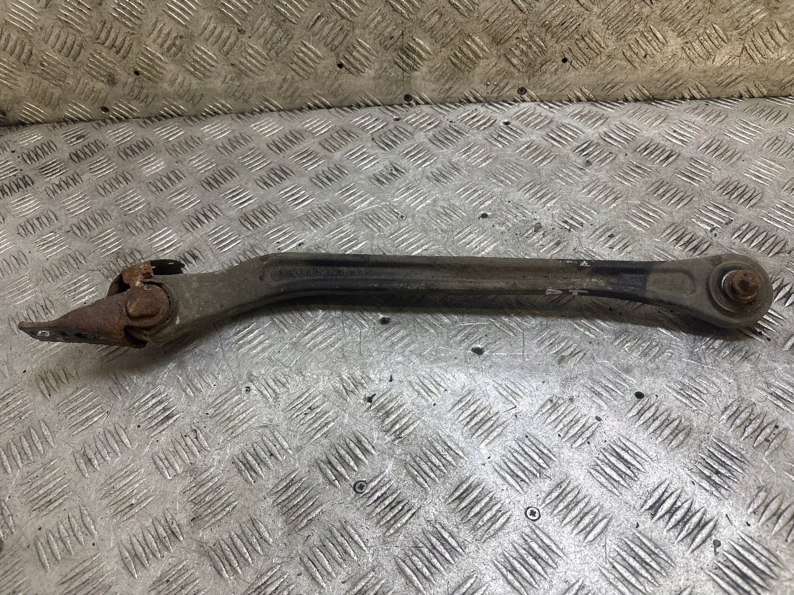 Querlenker rechts hinten MERCEDES-BENZ E-KLASA W211 A2303500429