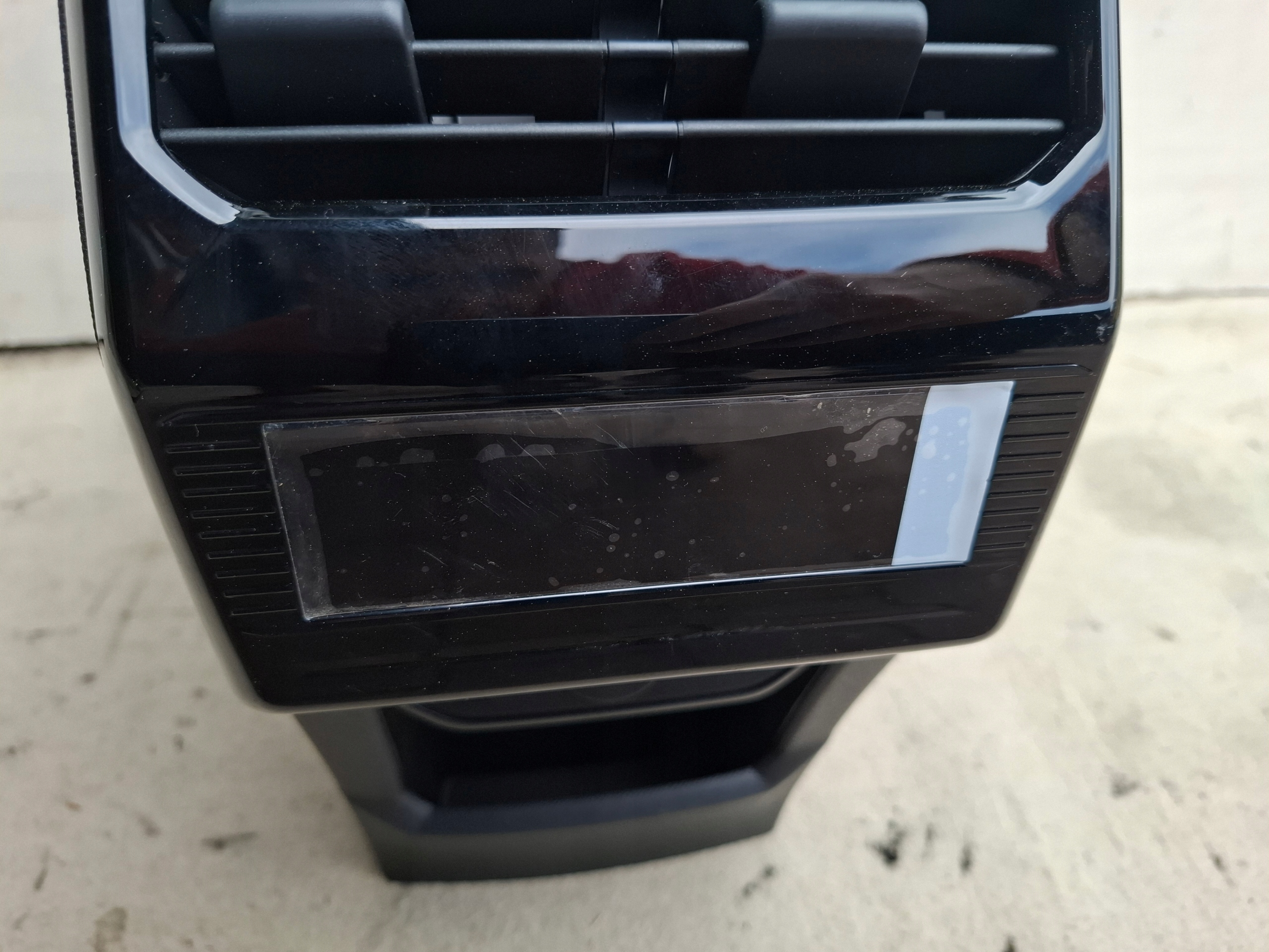 bracciolo PANEL BOCCHETTE posteriore PEUGEOT 5008 III 25r