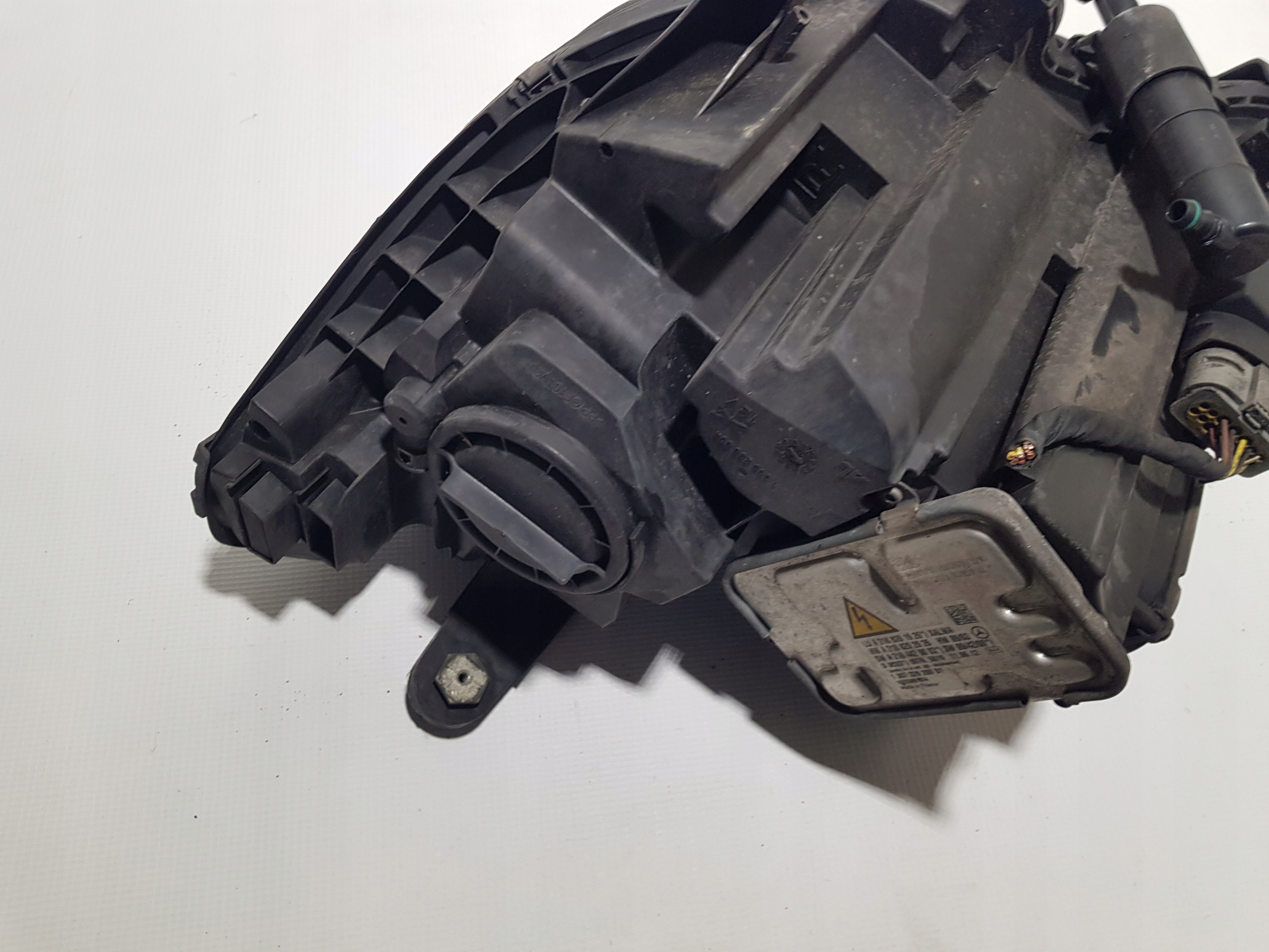 MERCEDES CLS W218 C218 light LED right front XENON BIXENON