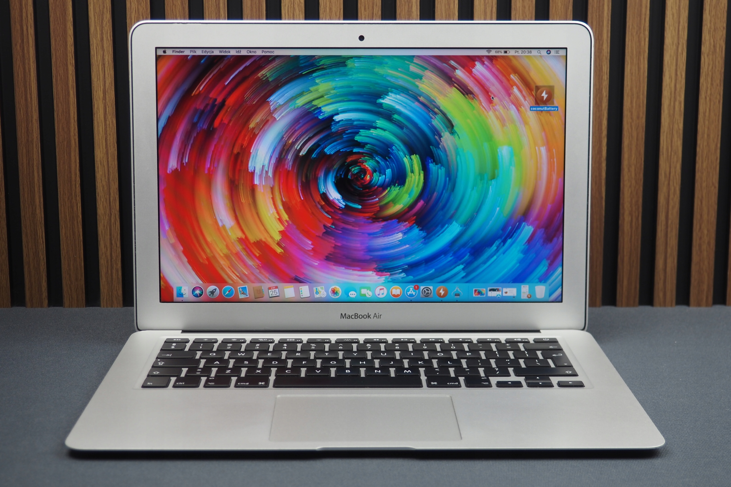 【美品_ほぼ未使用】Macbook Air 2014 13インチ シルバー Macbook Air 13 2014 w Laptopy, notebooki, ultrabooki Apple