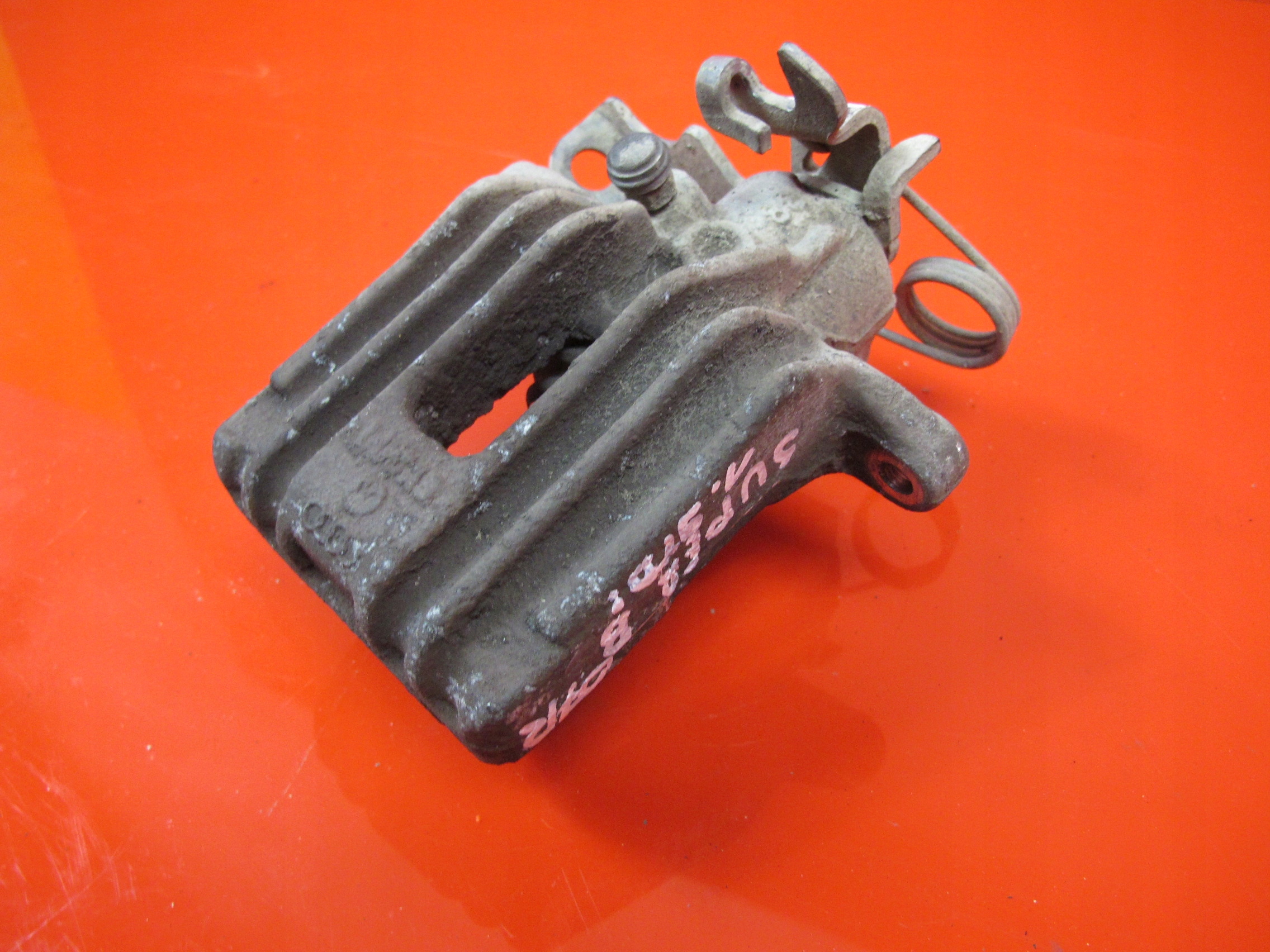 SKODA SUPERB and 1 01-08 caliper brake left rear part