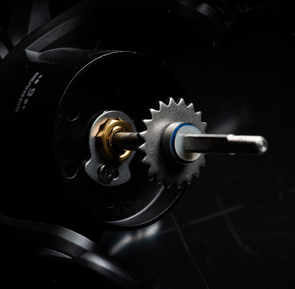 Kołowrotek Savage Gear SGS8 5000 FD Przełożenie 5.7:1