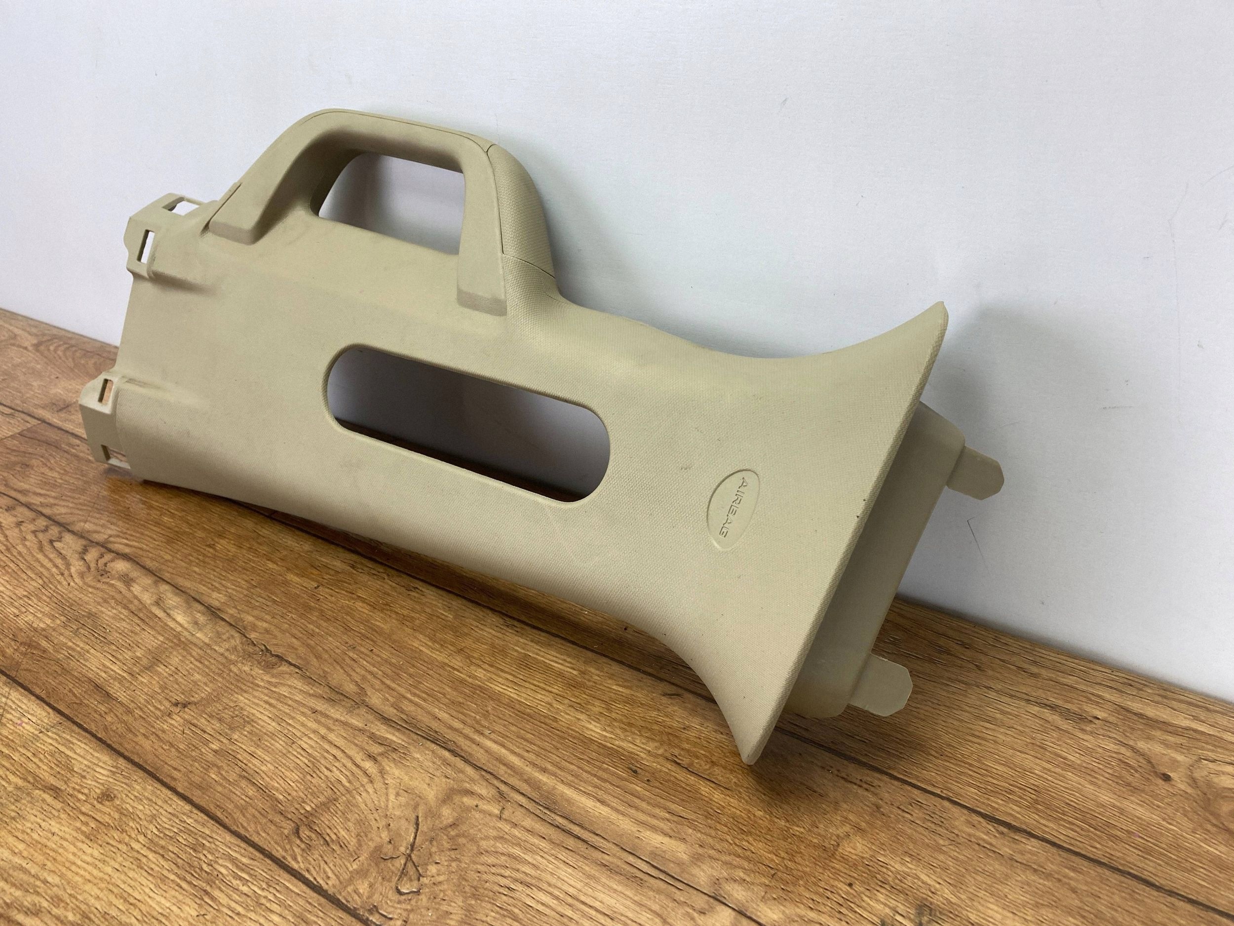 cover slupka B upper Ram 1500 DT 2019+