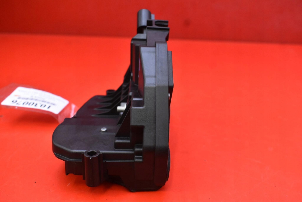 lock door left front BM5A-A21813-AE FORD FOCUS MK3 KOMBI 11-15