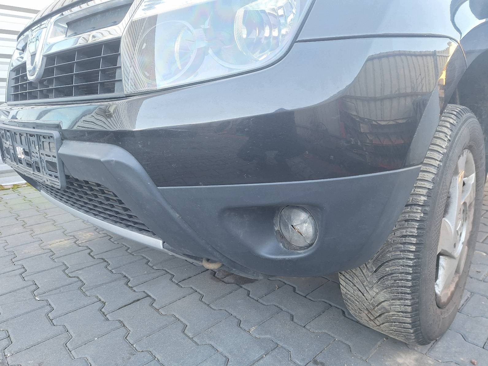 complete front bonnet bumper light fender DACIA DUSTER and NV676