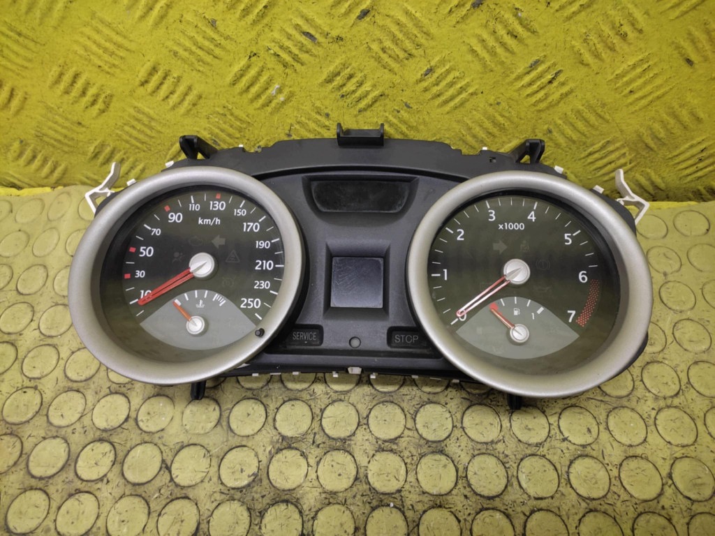 RENAULT MEGANE II dials 8200306556A