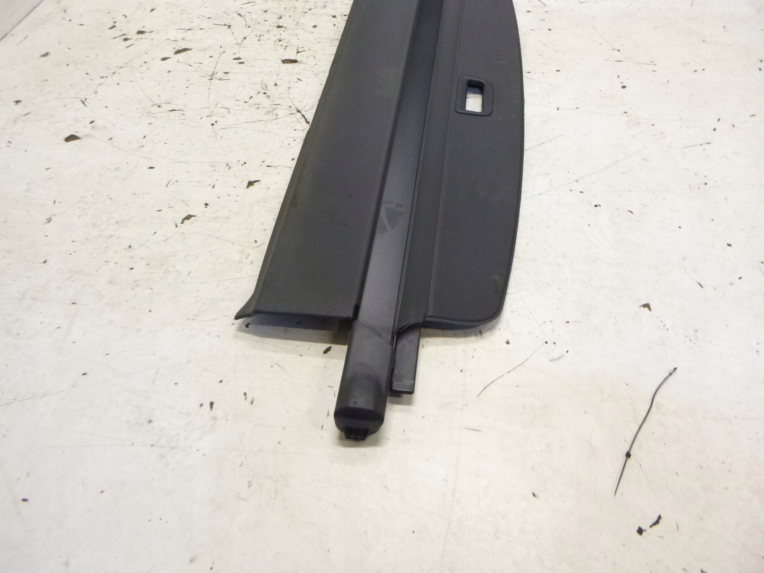 blinds boot black Skoda Octavia II kombi 2004-2013 1Z9867871G