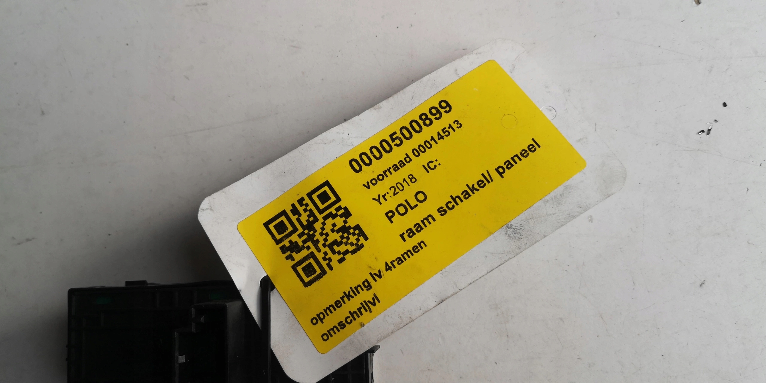 window control switch VOLKSWAGEN POLO V 5G095987C