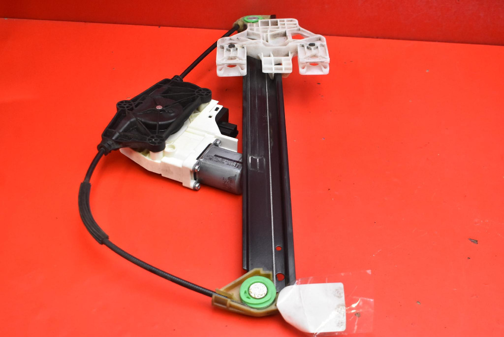 window regulator right rear part EU 8K0959812 AUDI A4 B8 KOMBI 07-11