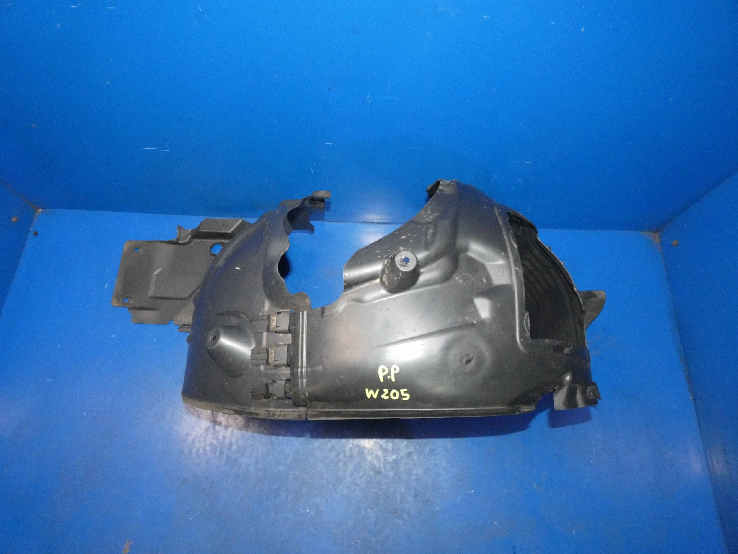 MERCEDES C KLASA W205 mudguard right right front front complete