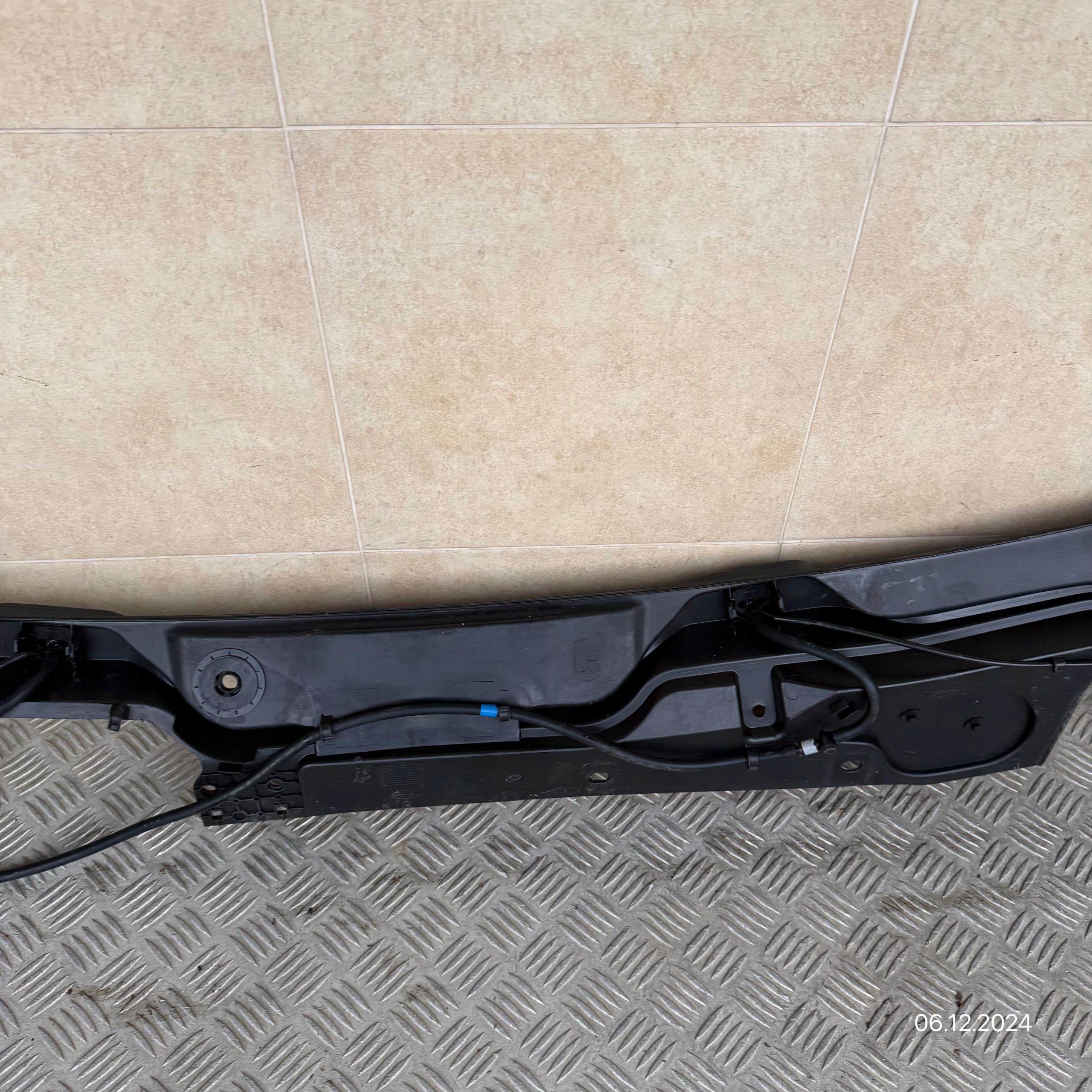 torpedo complete LAND ROVER RANGE ROVER EVOQUE II K8D2-4105-A