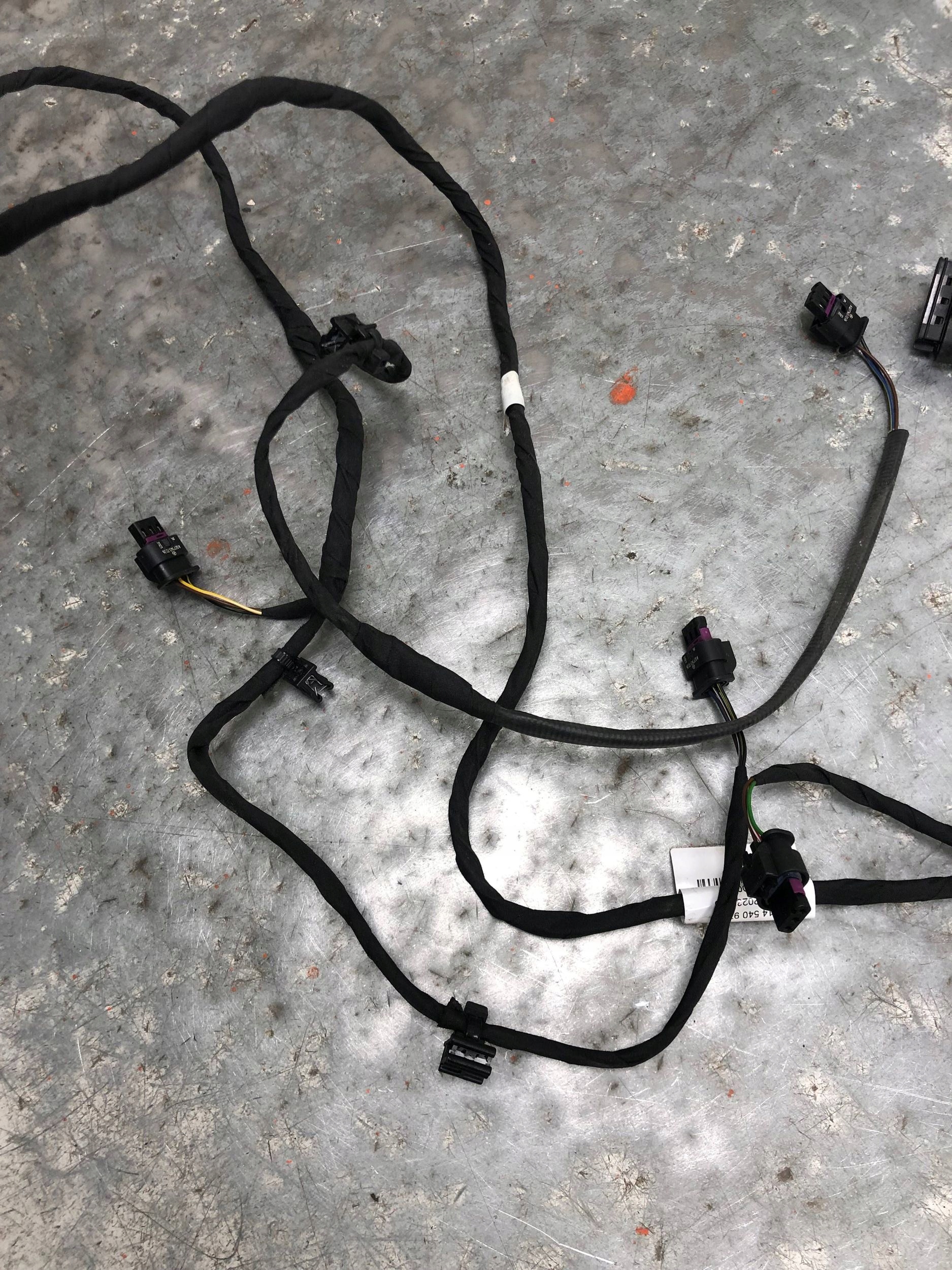 bundle PDC rear part MERCEDES W214 A2145409722