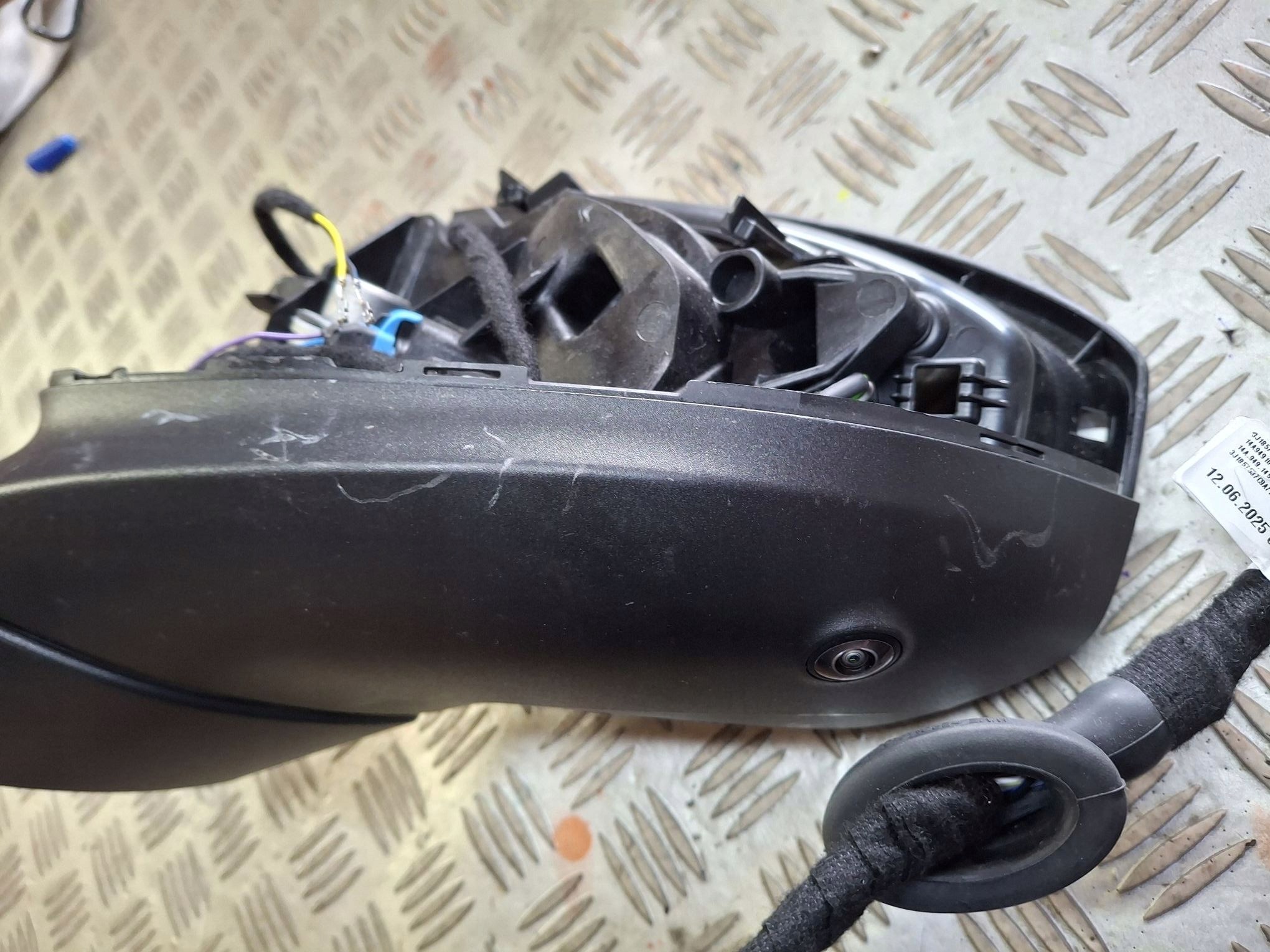 mirror left cover VW PASSAT B9 2023R-> 17 PIN+4 PIN