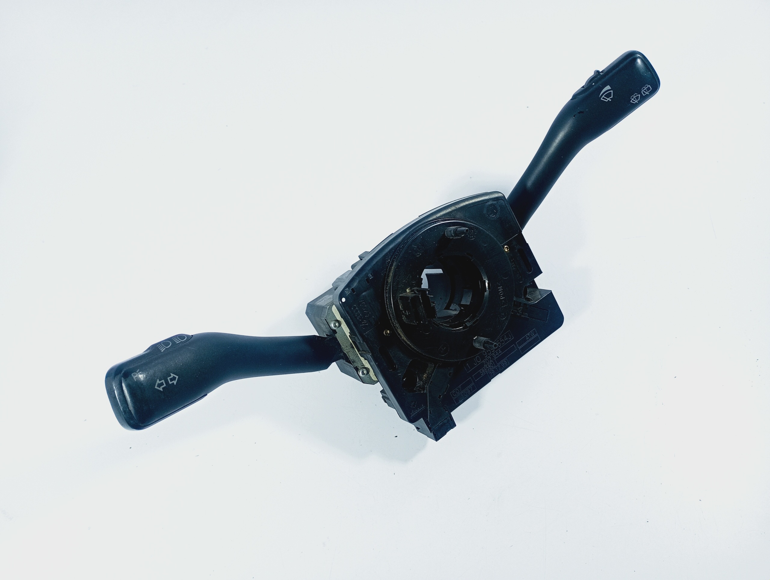 interrupteur commande levier commodo sous volant OE 1J0959654J VW Golf IV 4 98-04