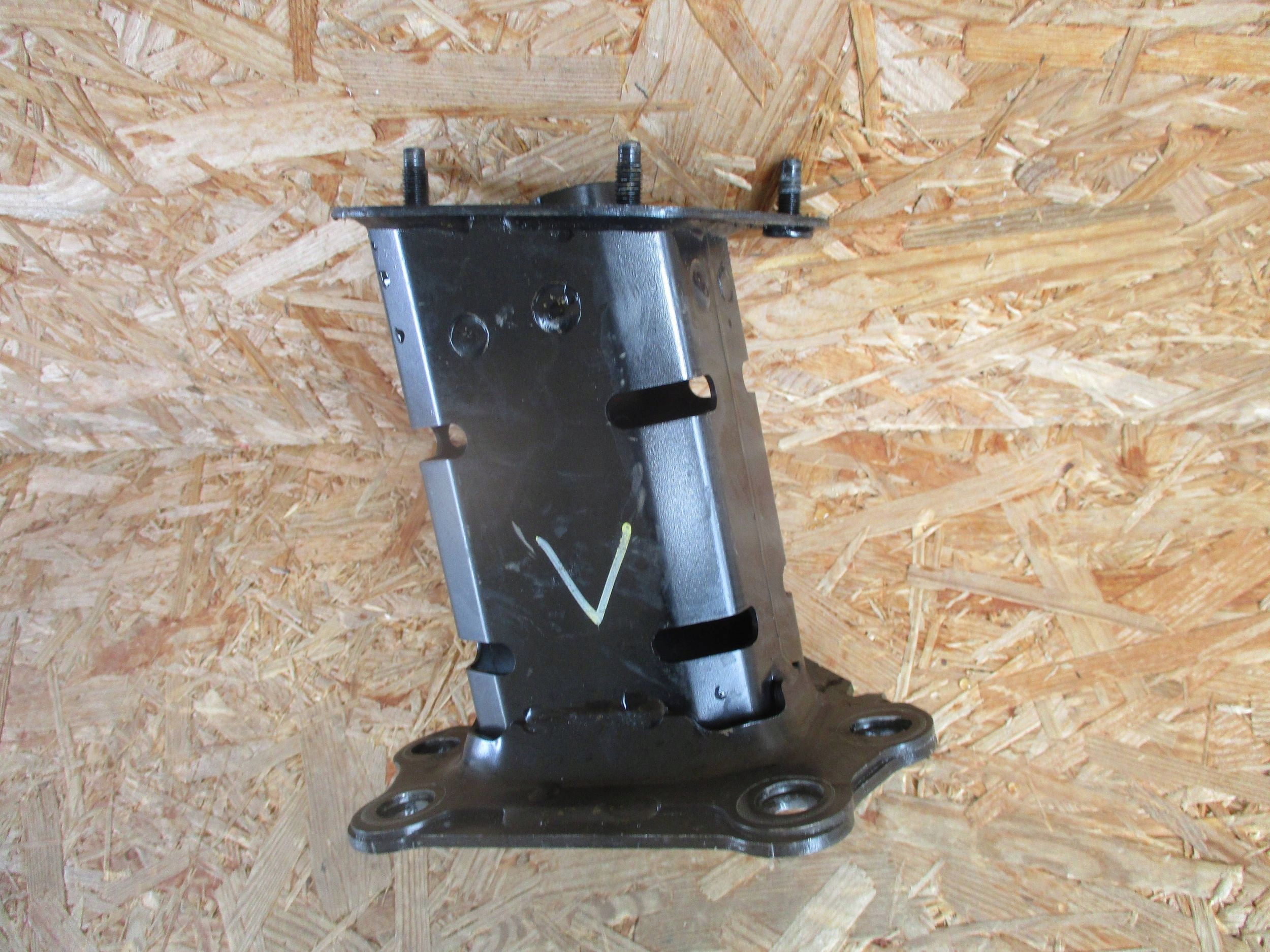 beam tip left rear NISSAN X-TRAIL T33