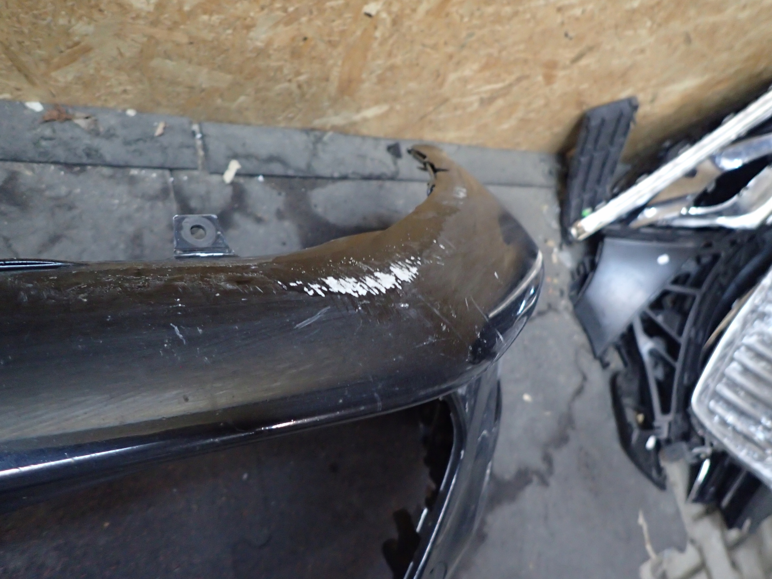 BUMPER FRONT FORD MONDEO MK4 LIFT ST TITANIUM