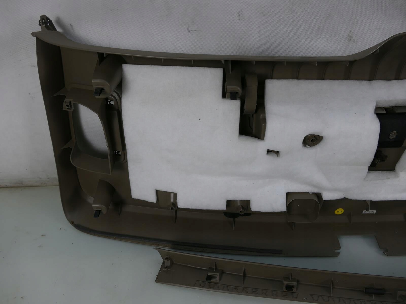 AUDI Q7 4L cover bonnet boot covers moulding mouldings side