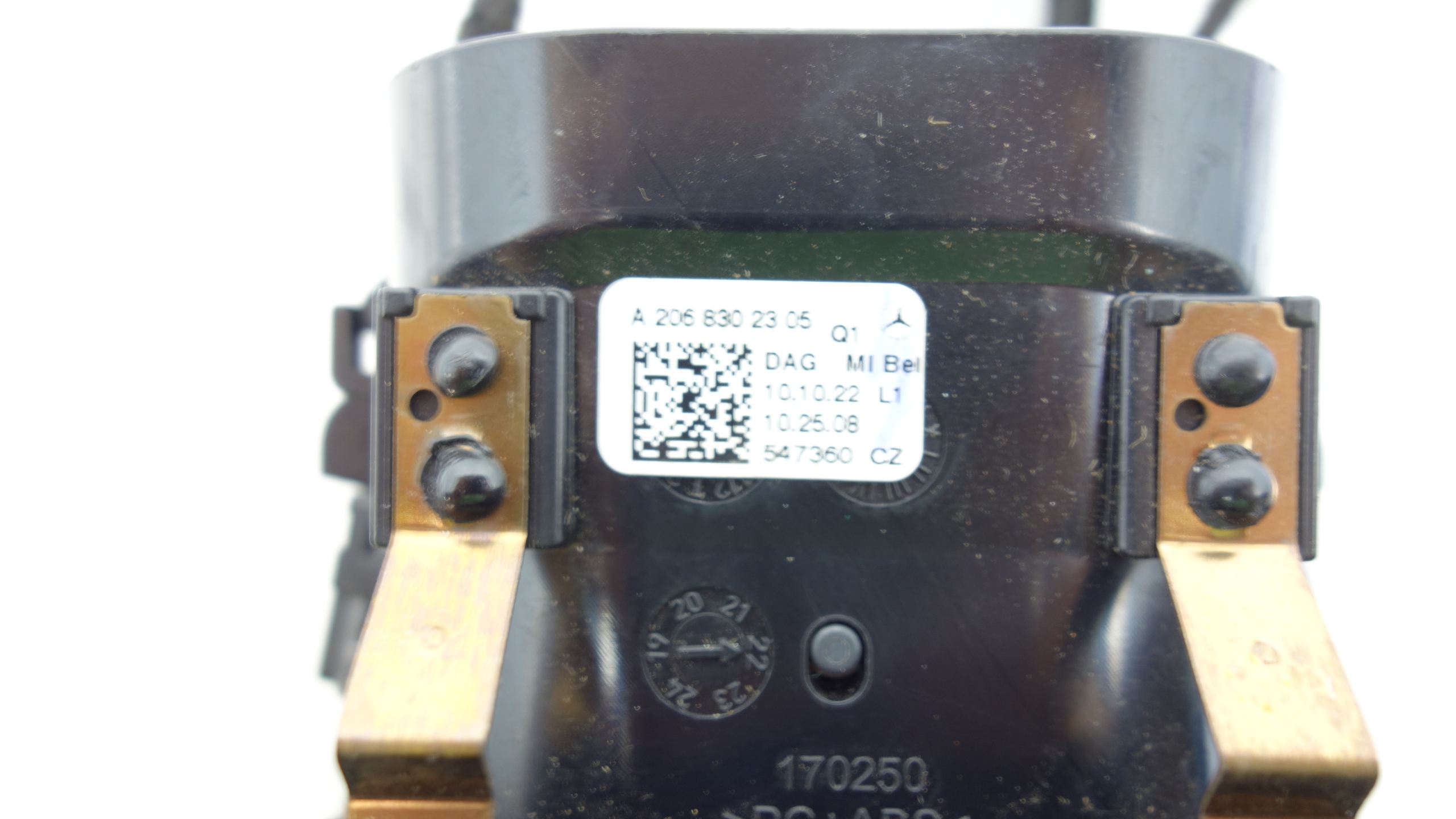 grid air conditioning devices MERCEDES-BENZ C W206 2021- A2068302305