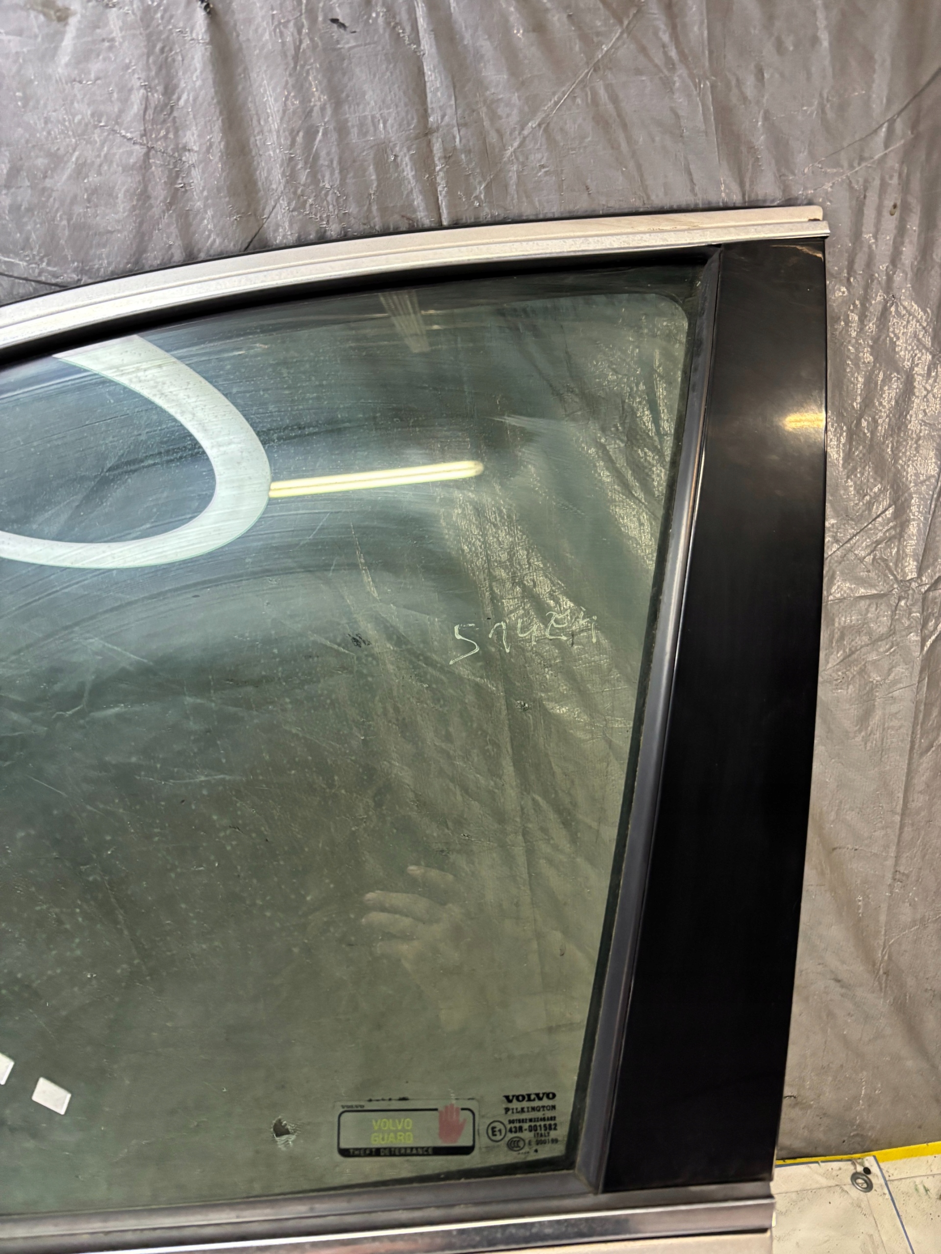 door left front Volvo XC90 and 1 przedlift k: 426-26