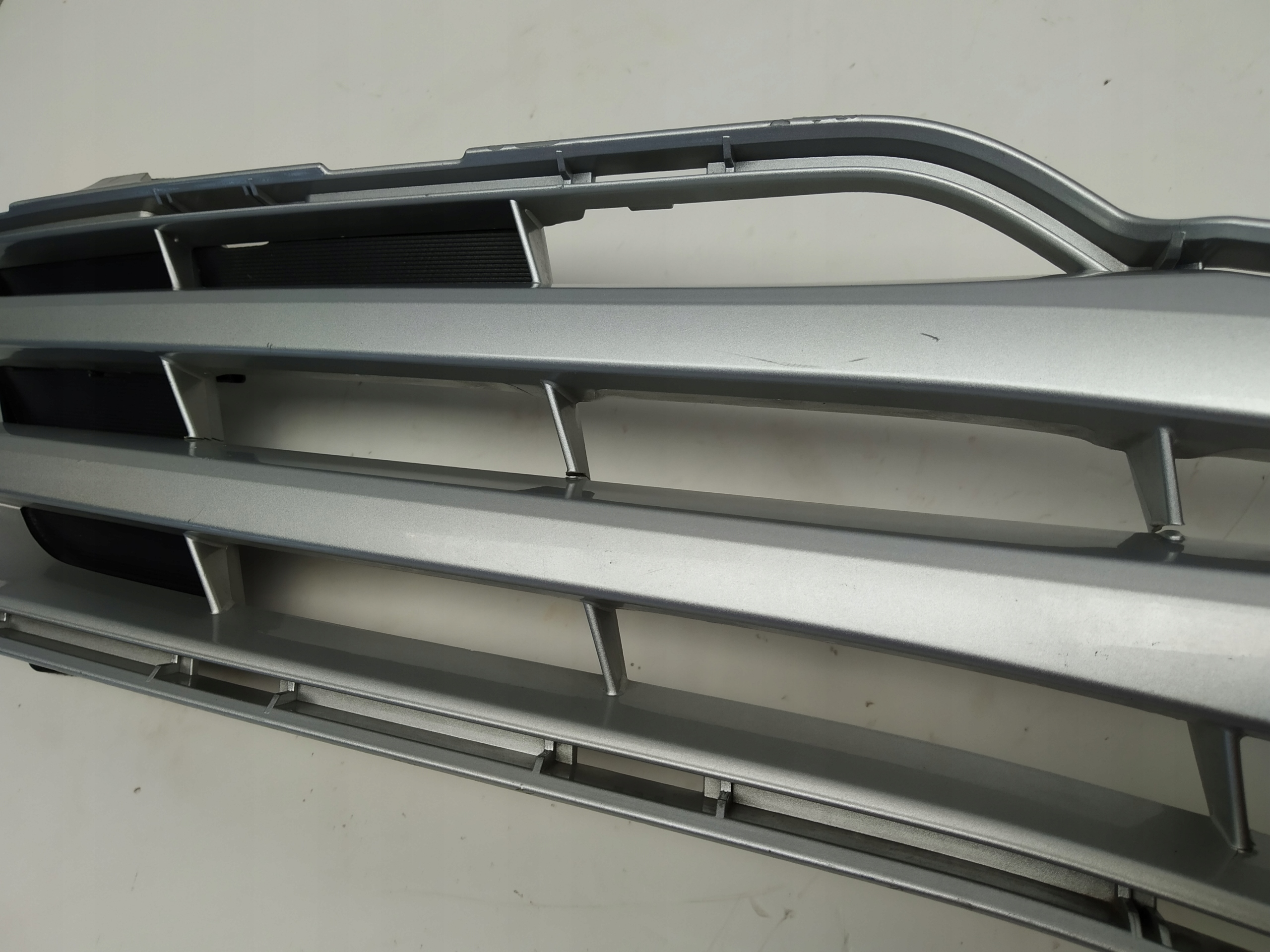 2009-2013r Toyota Verso front PREKLADgrill bumper bracket front 53111-0F070