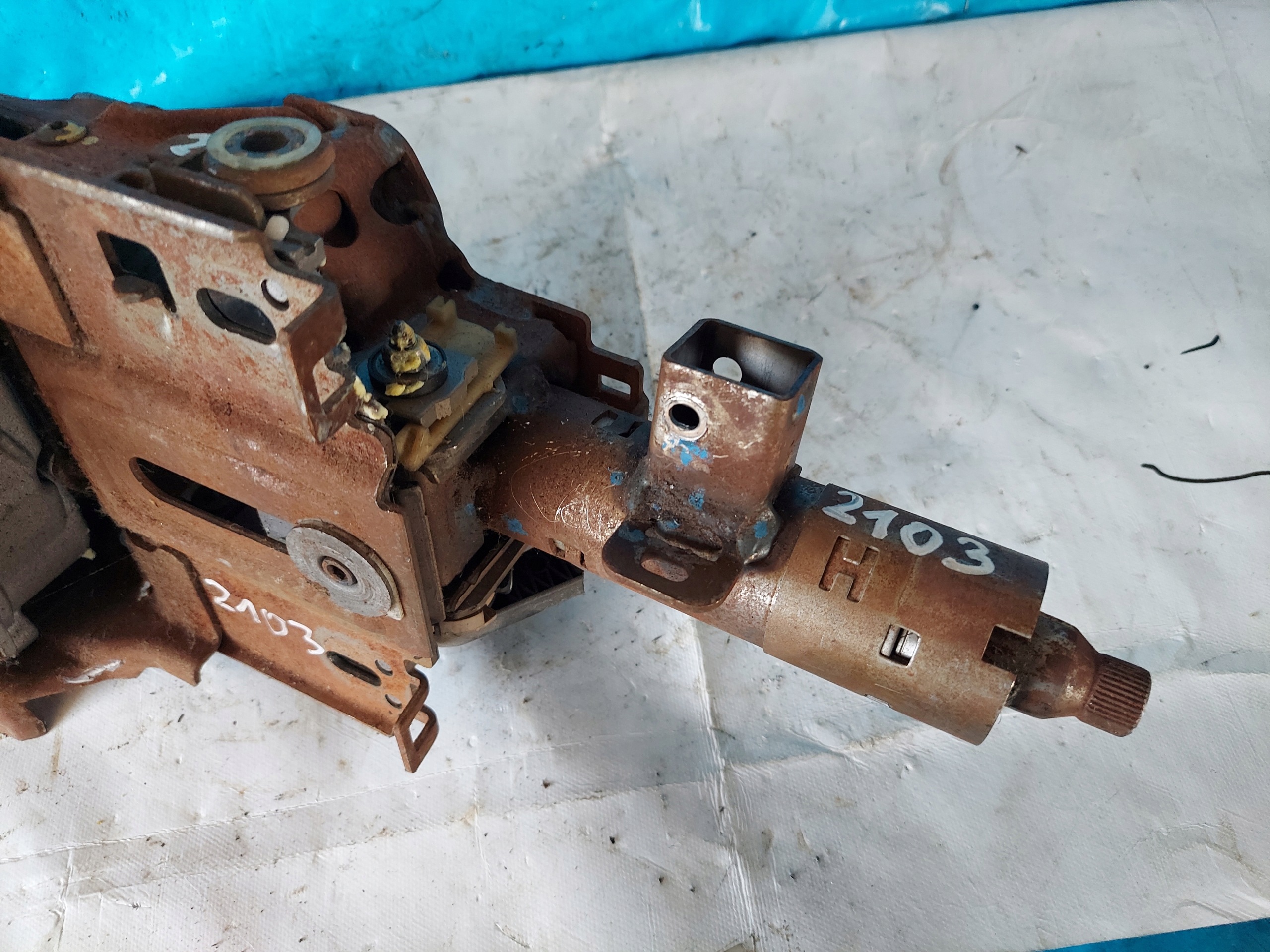 control electrics CLIO III 8200826807A