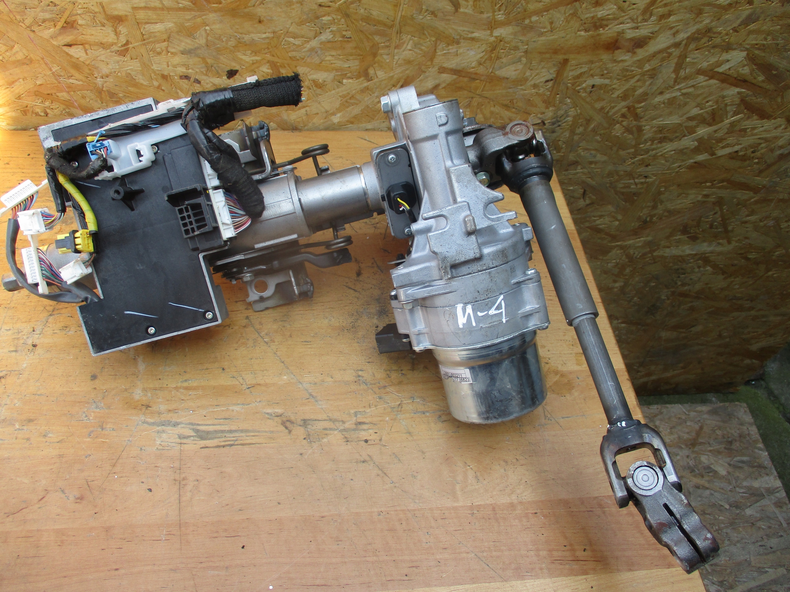 servosterzo elettricità Mazda JJ501-003211