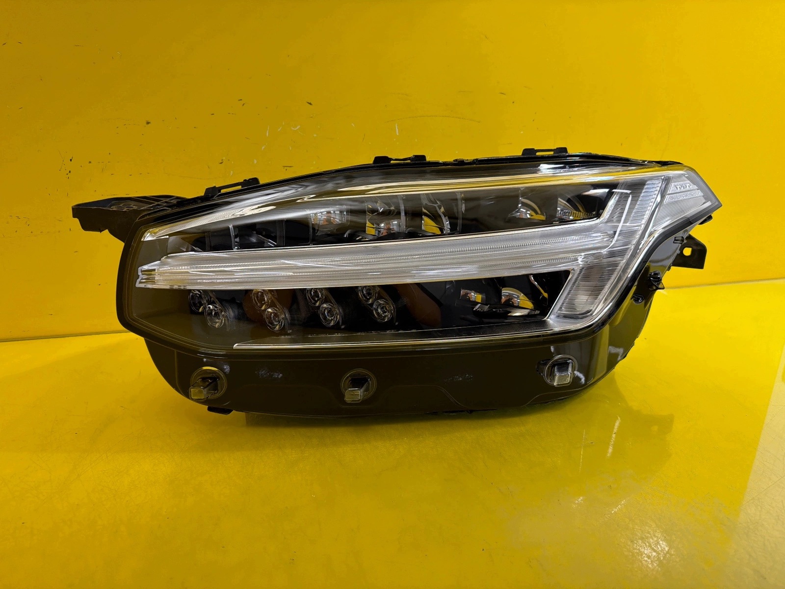 left right left front Volvo XC90 II Full Led 31655702 31655703