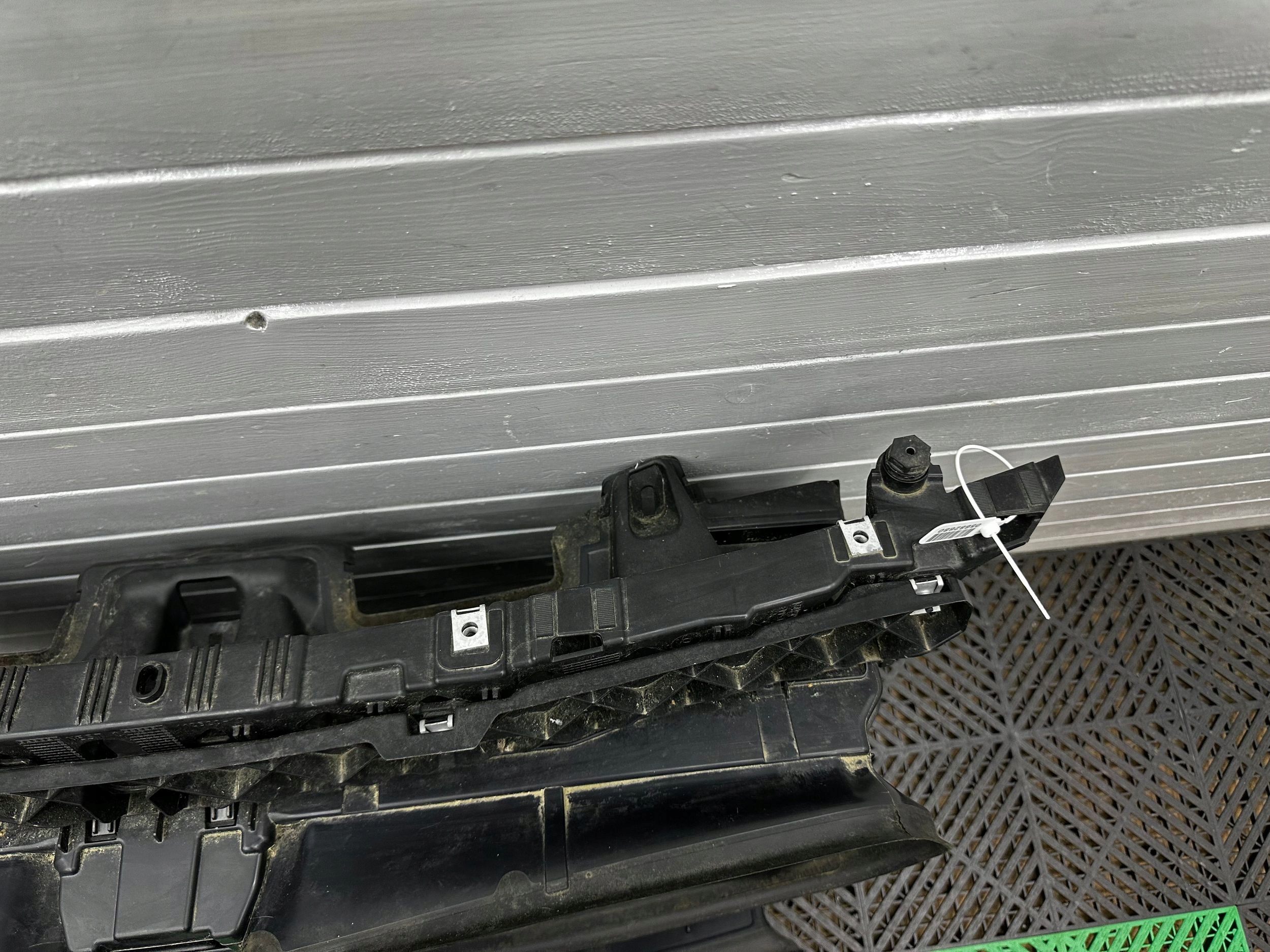 volant vzduchový příčka předek BMW X2 F39 8069543