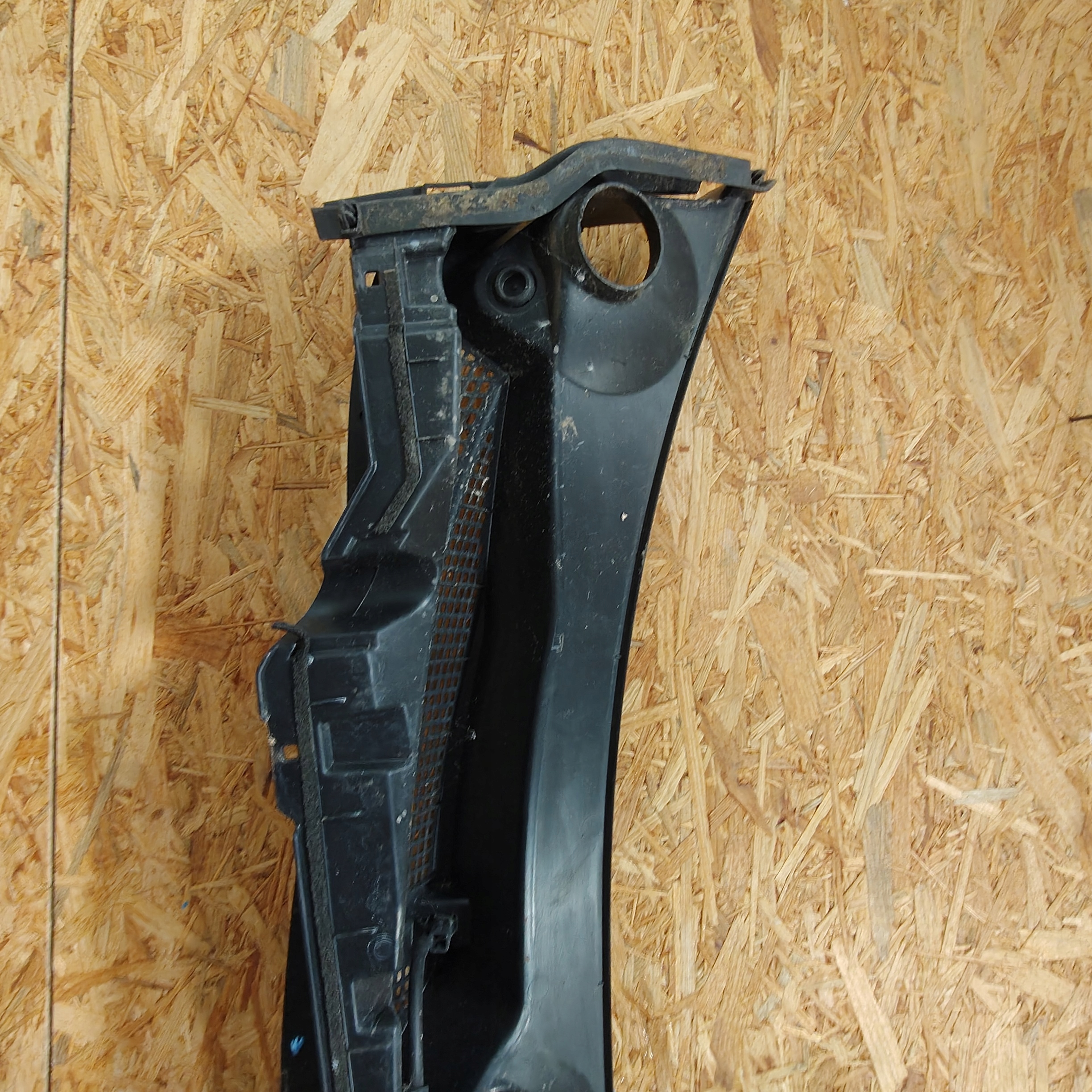 torpedo upper RENAULT KADJAR 668107243R