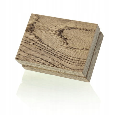 Drewniane pudełko na pendrive