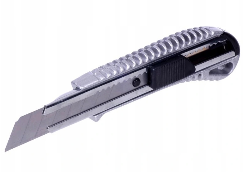 

Nóż Do Tapet Metalowy Nożyk 18mm Łamane Ostrza