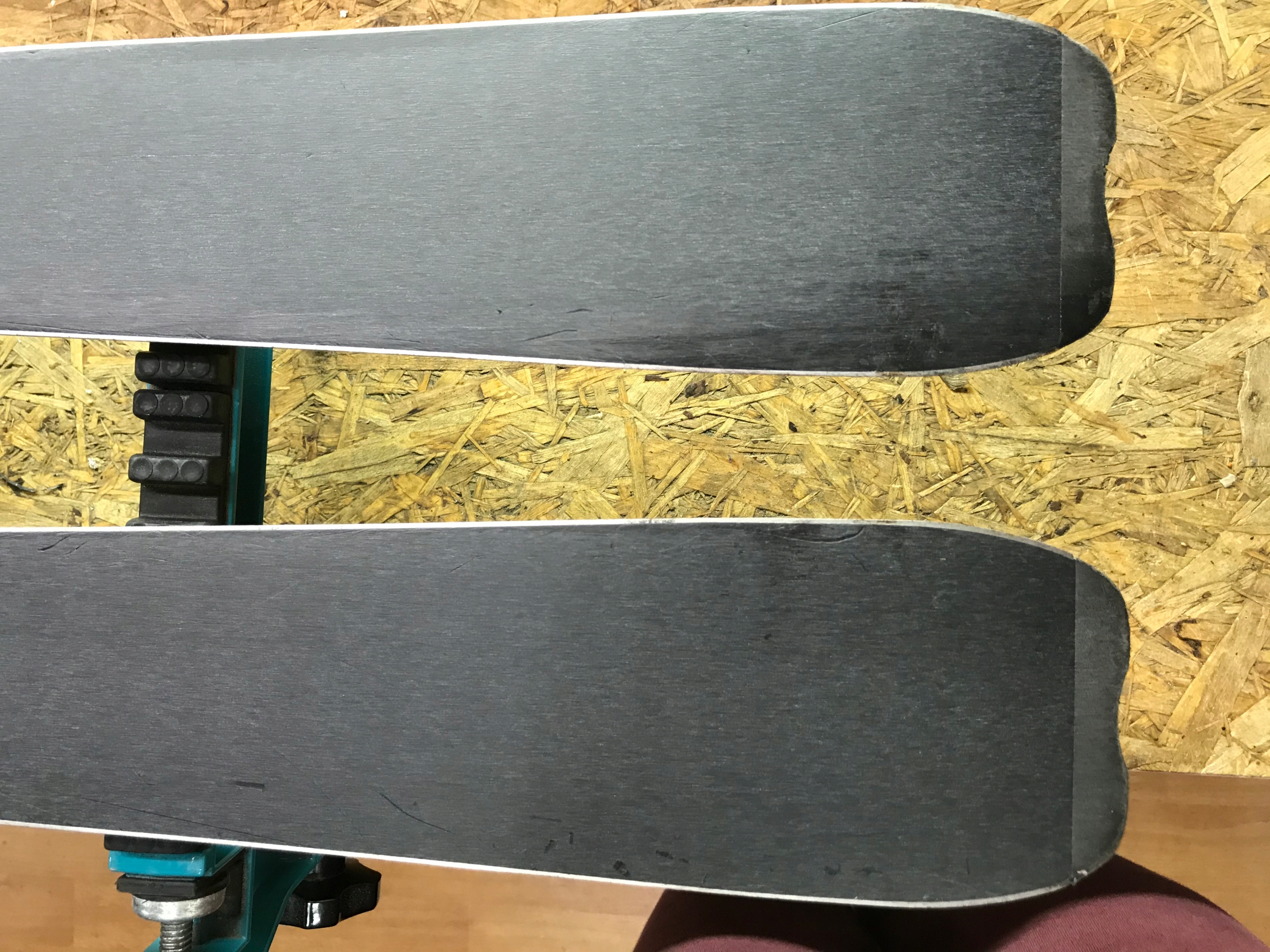 Salomon scrambler 700 deals